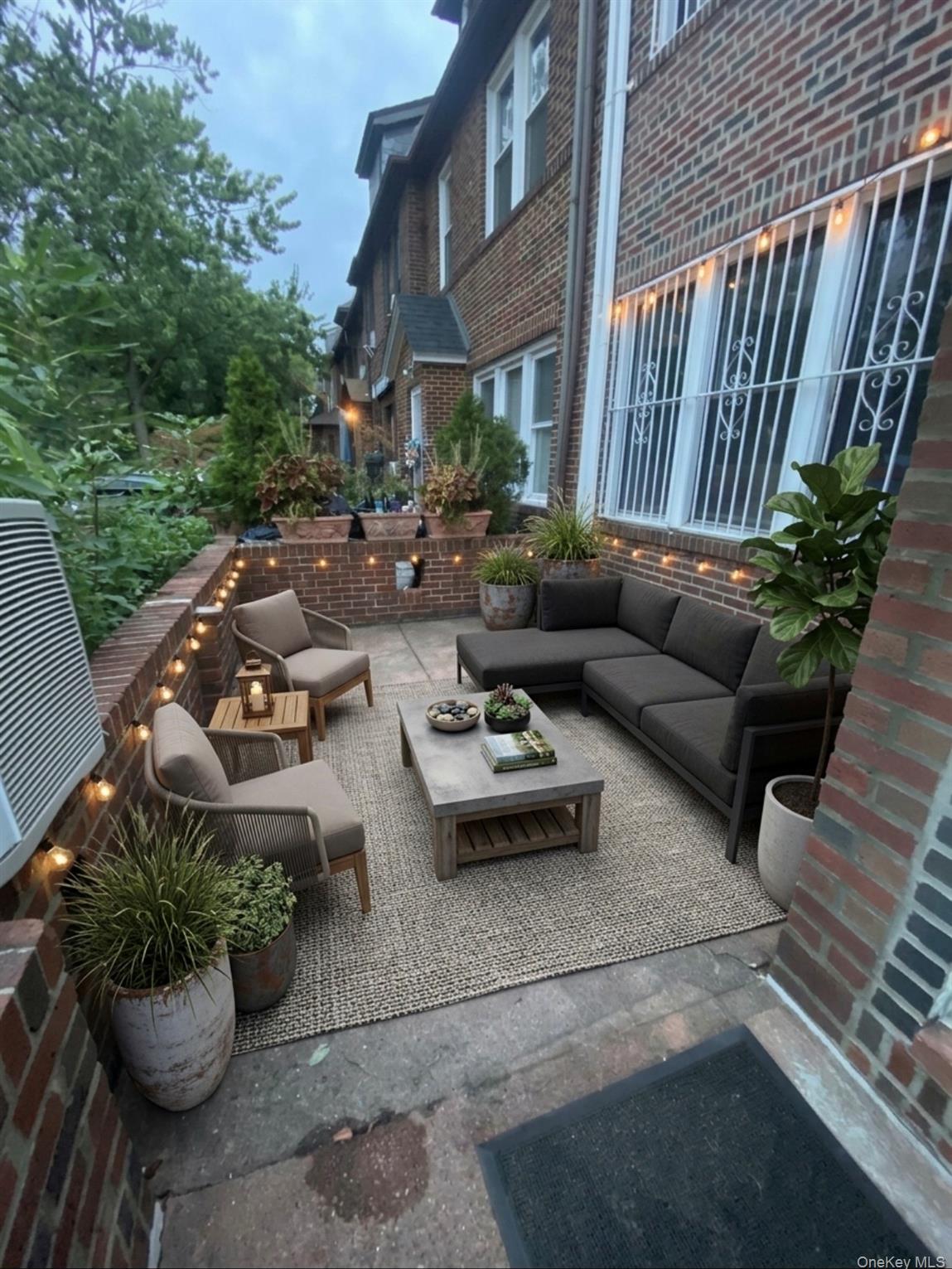 Single Family Groton Street Queens, NY 11375, MLS-1054207-2