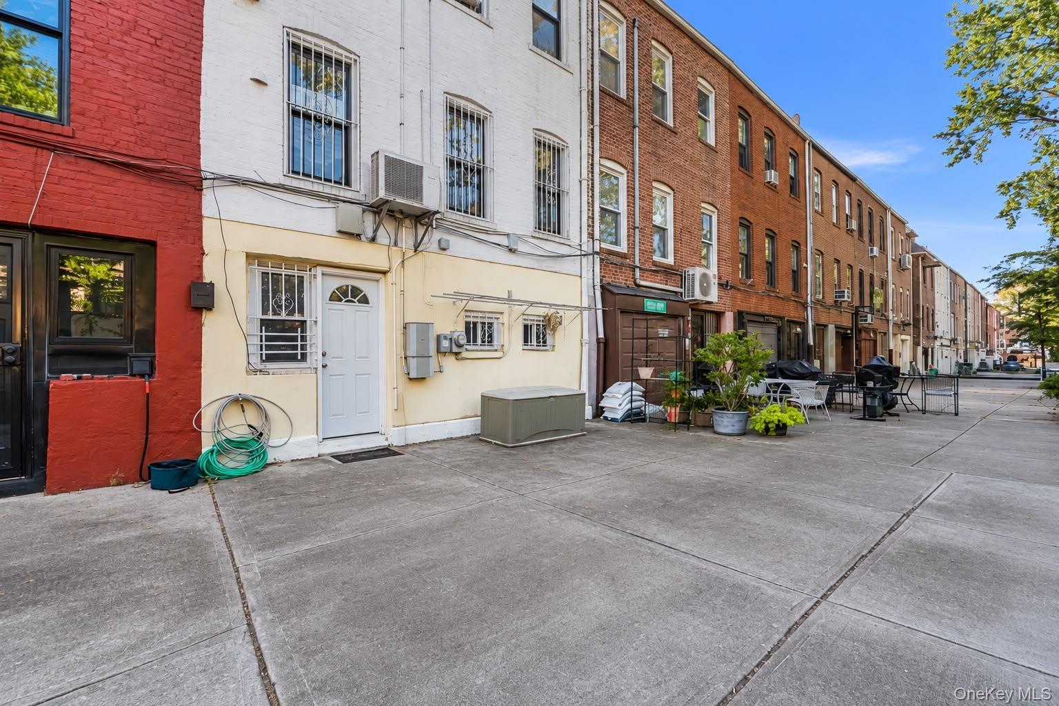 Single Family Groton Street Queens, NY 11375, MLS-1054207-20