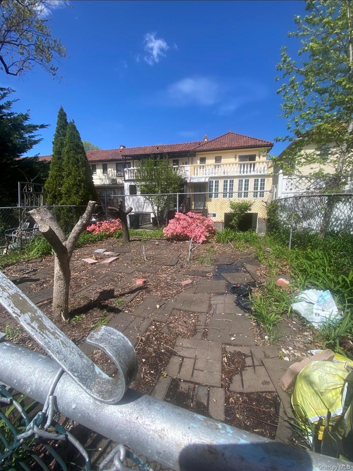 Single Family Groton Street Queens, NY 11375, MLS-1054207-22