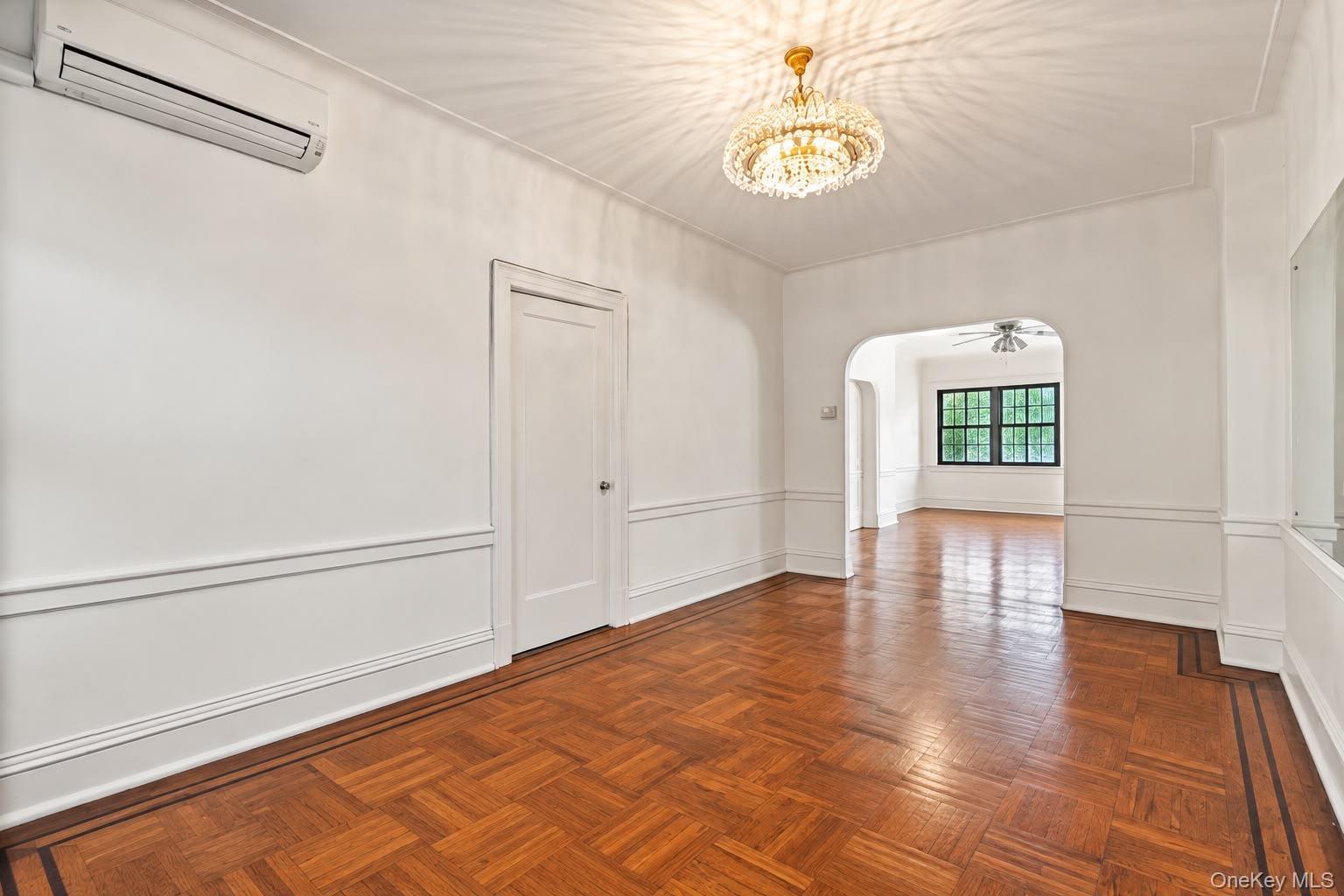 Single Family Groton Street Queens, NY 11375, MLS-1054207-6