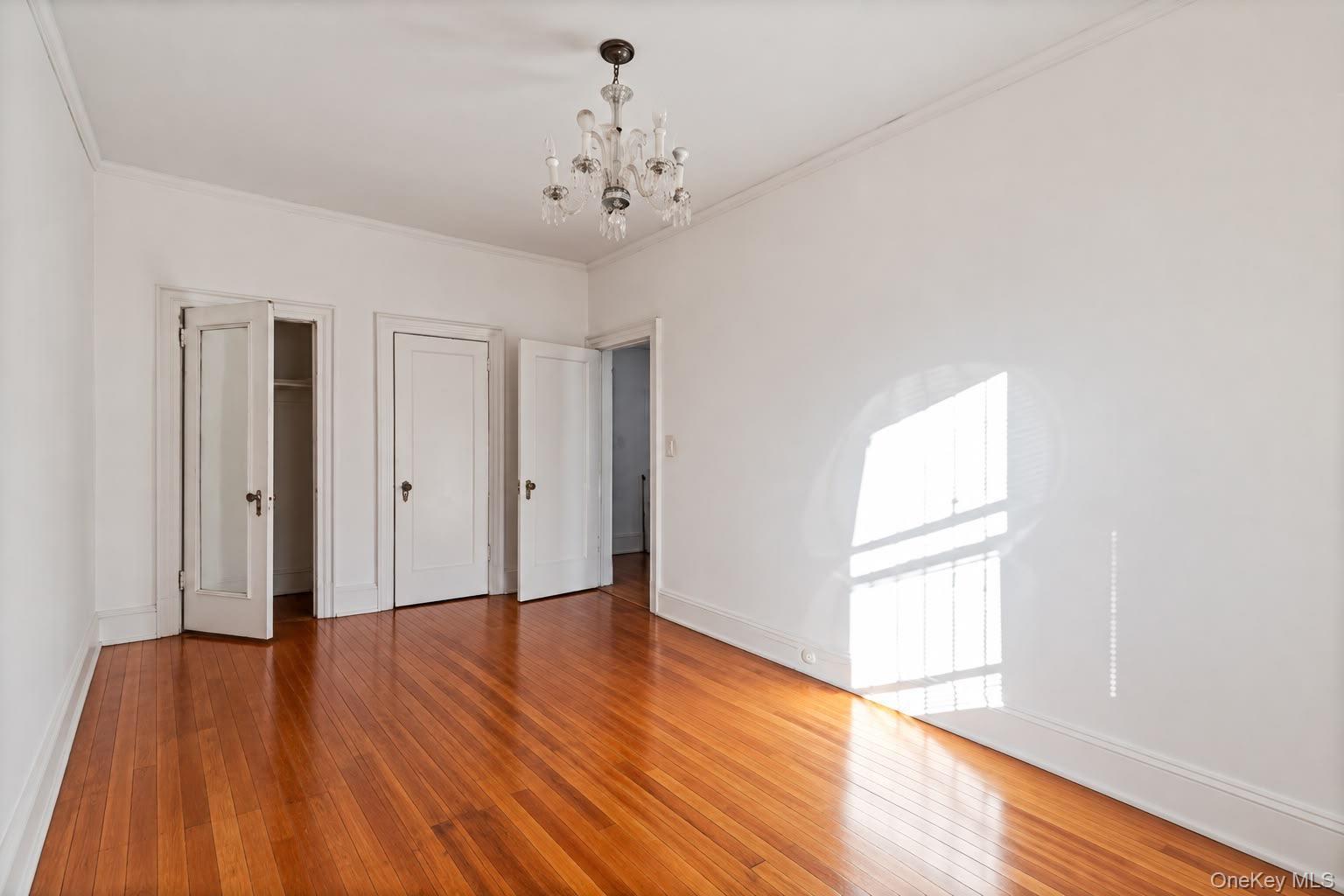 Single Family Groton Street Queens, NY 11375, MLS-1054207-7