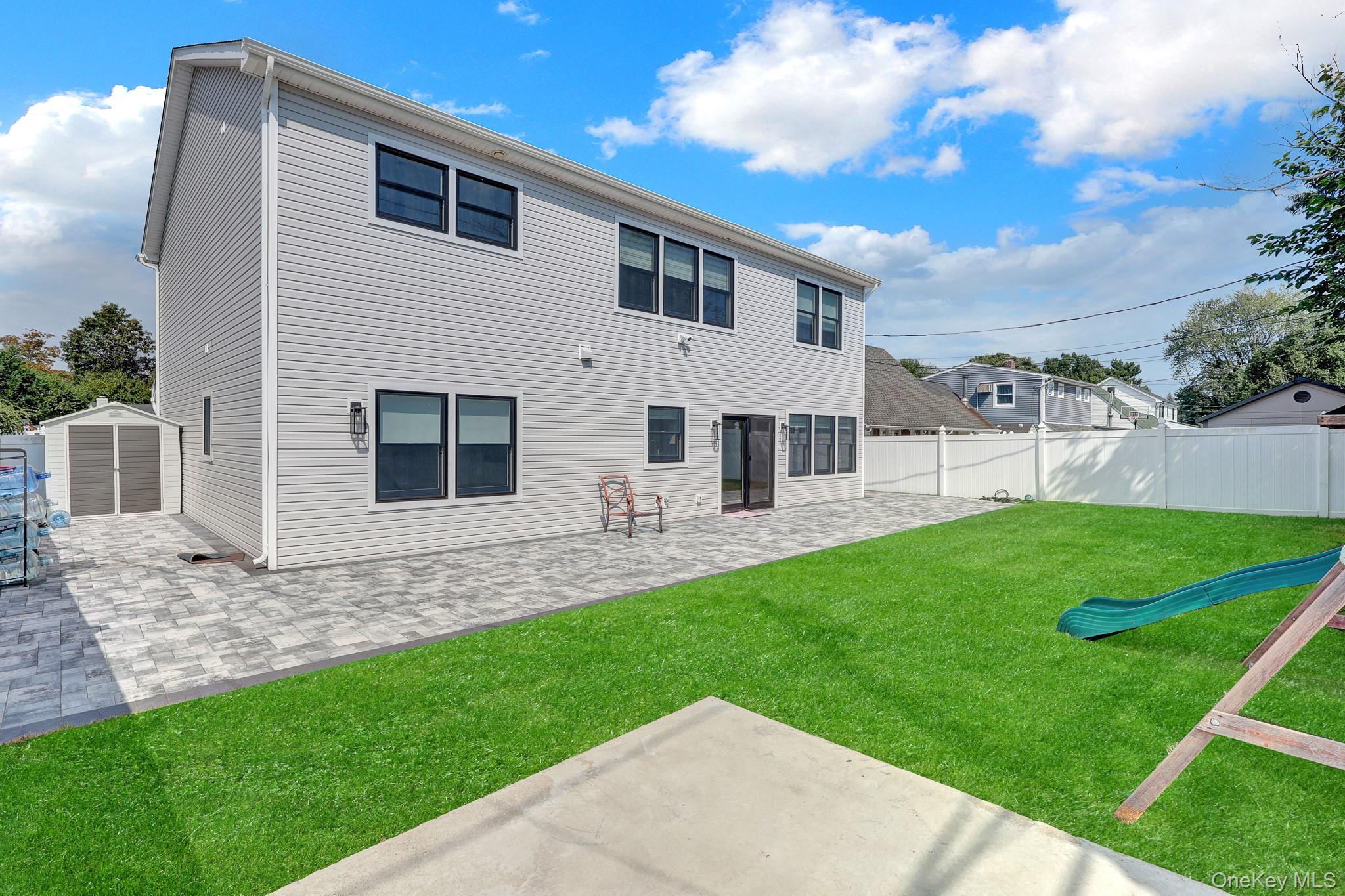 Single Family Tardy Lane S  Nassau County, NY 11793, MLS-1054210-36