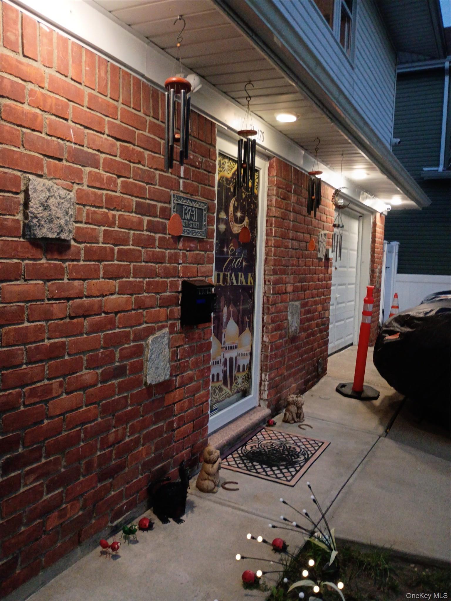 Single Family 170th Street Queens, NY 11434, MLS-1054226-11