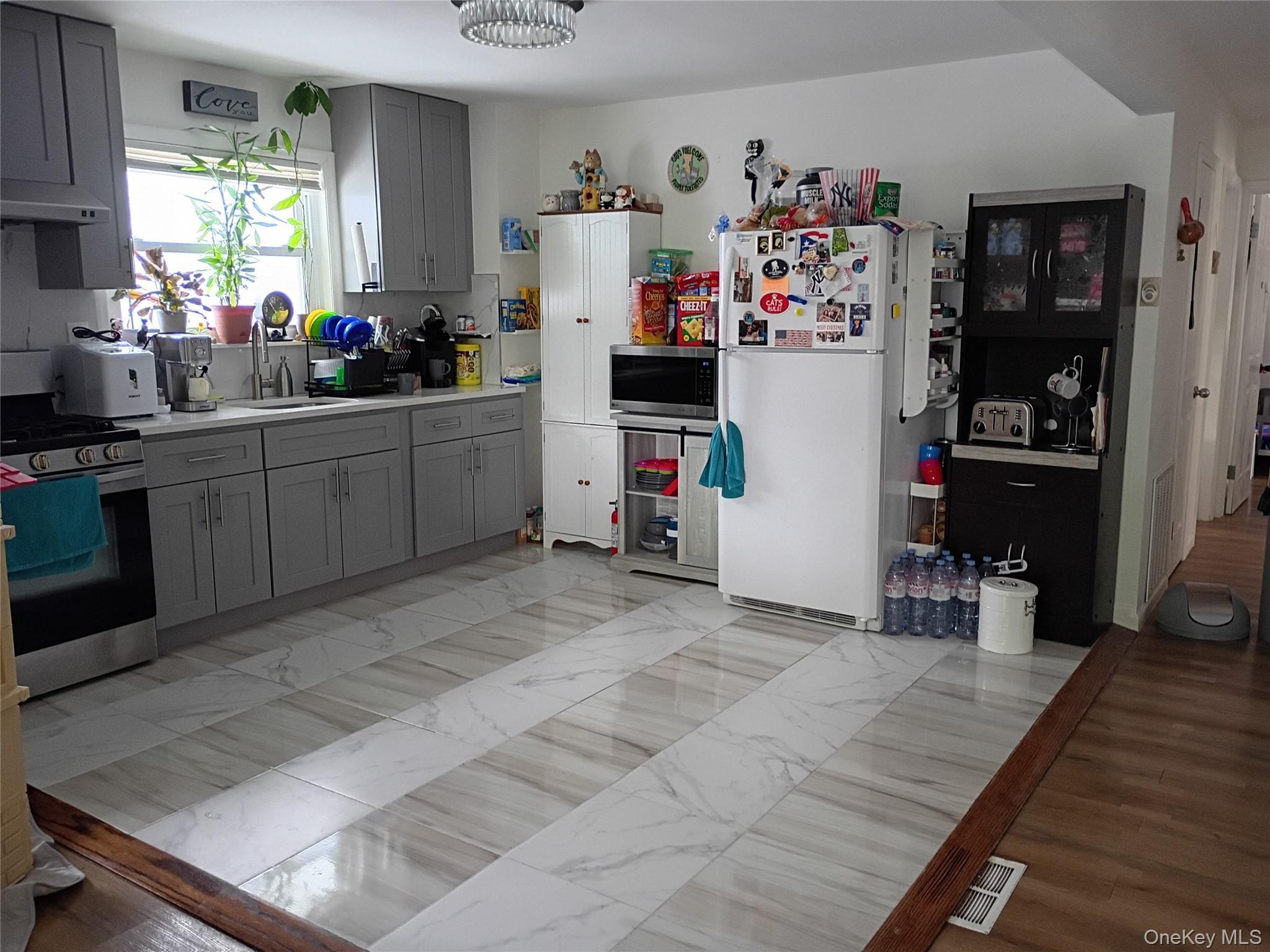 Single Family 170th Street Queens, NY 11434, MLS-1054226-4