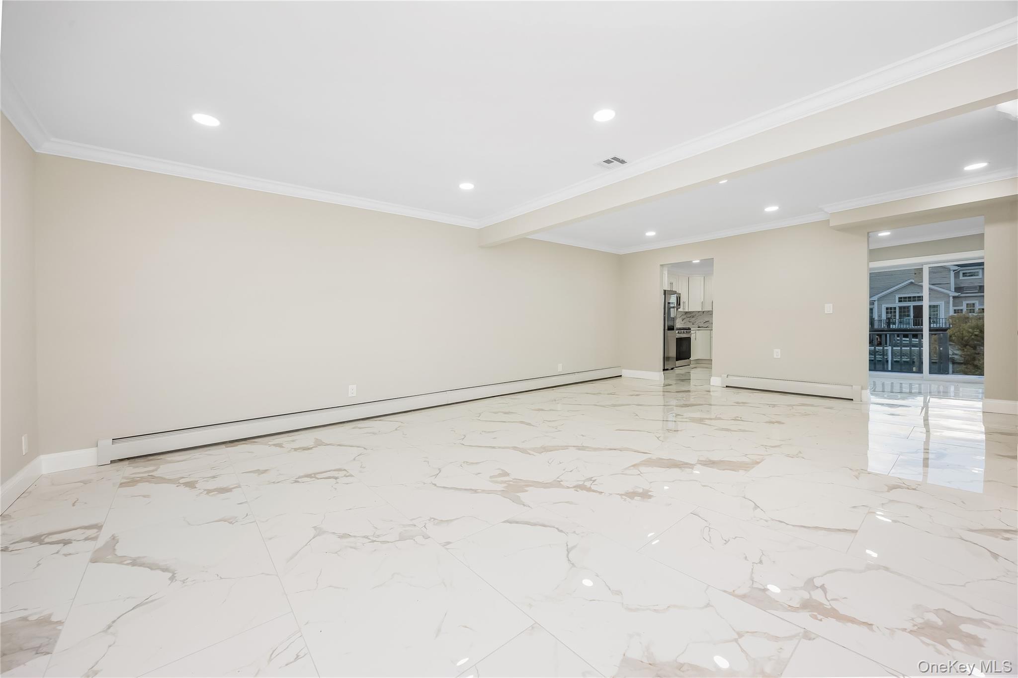 Single Family Jackson Place Nassau County, NY 11510, MLS-1054260-20
