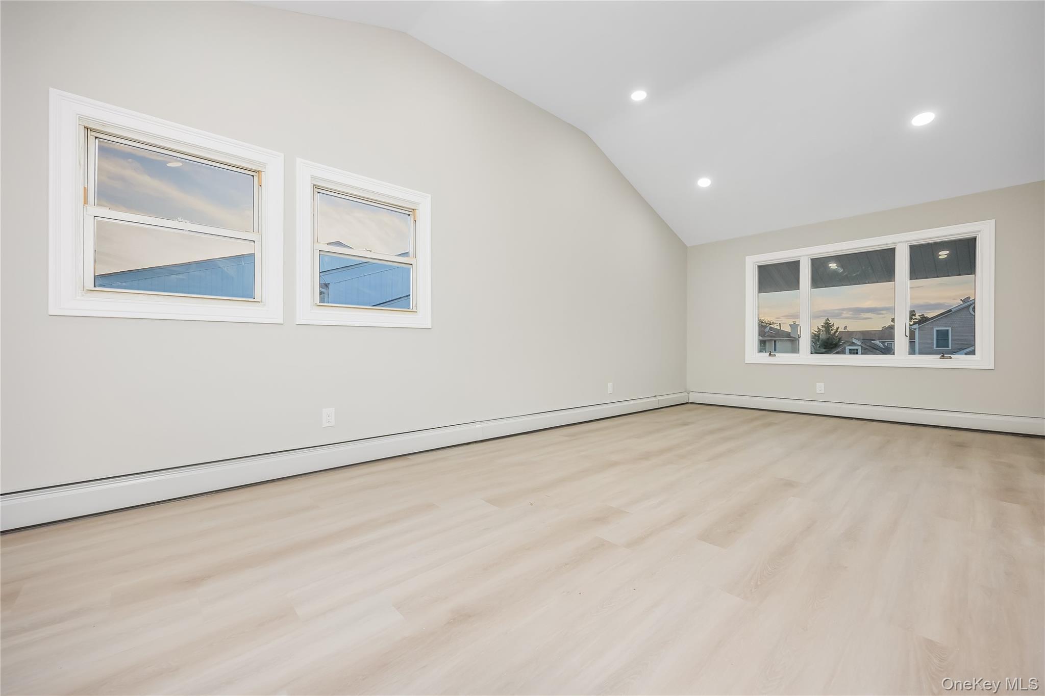Single Family Jackson Place Nassau County, NY 11510, MLS-1054260-27