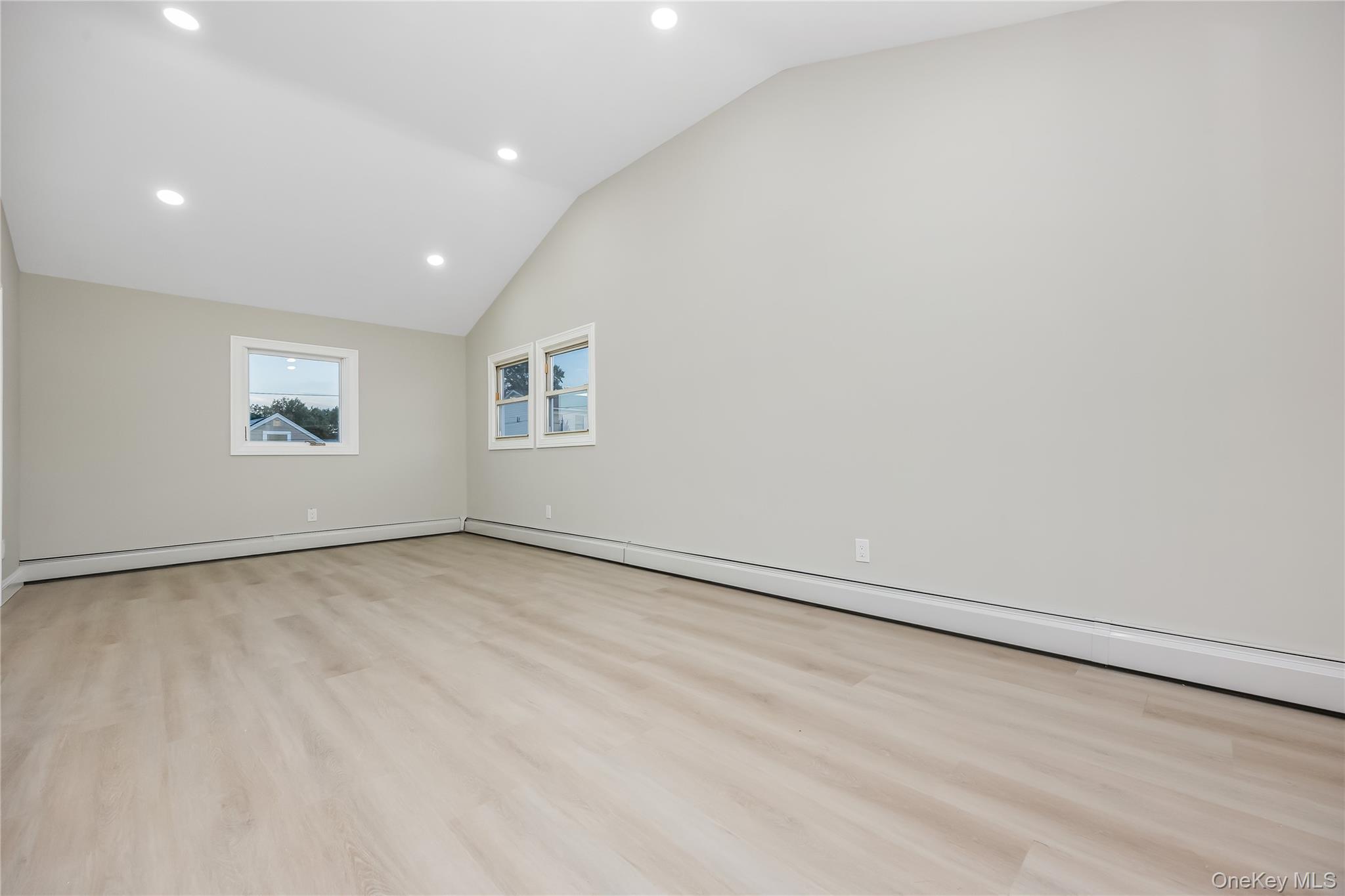 Single Family Jackson Place Nassau County, NY 11510, MLS-1054260-29