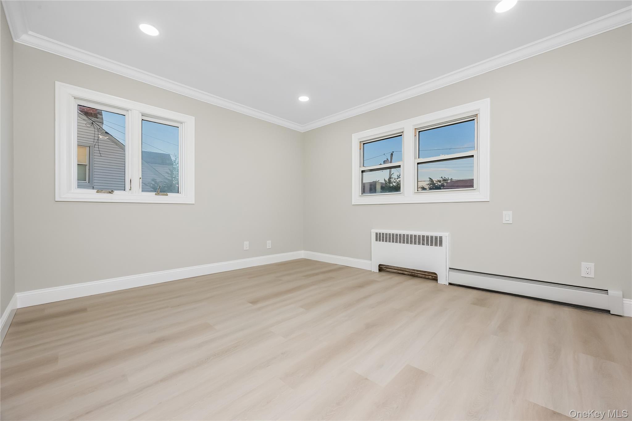 Single Family Jackson Place Nassau County, NY 11510, MLS-1054260-33