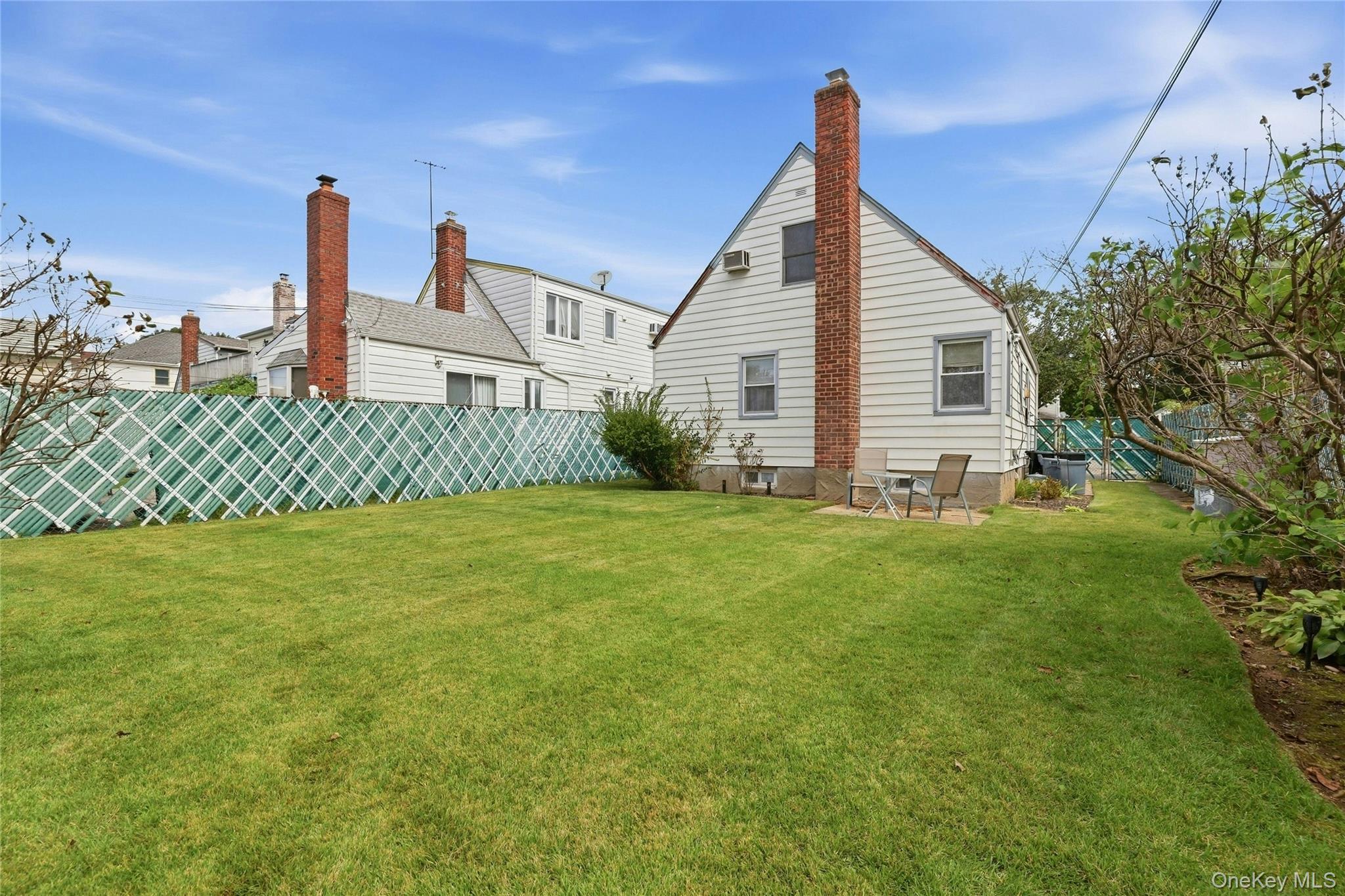 Single Family 264th Street Queens, NY 11004, MLS-1054291-25