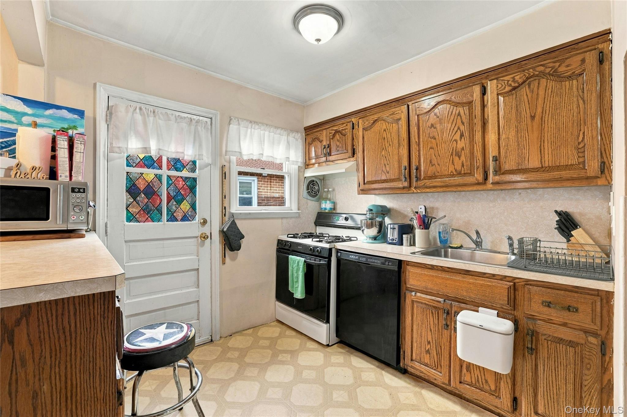 Single Family 264th Street Queens, NY 11004, MLS-1054291-6