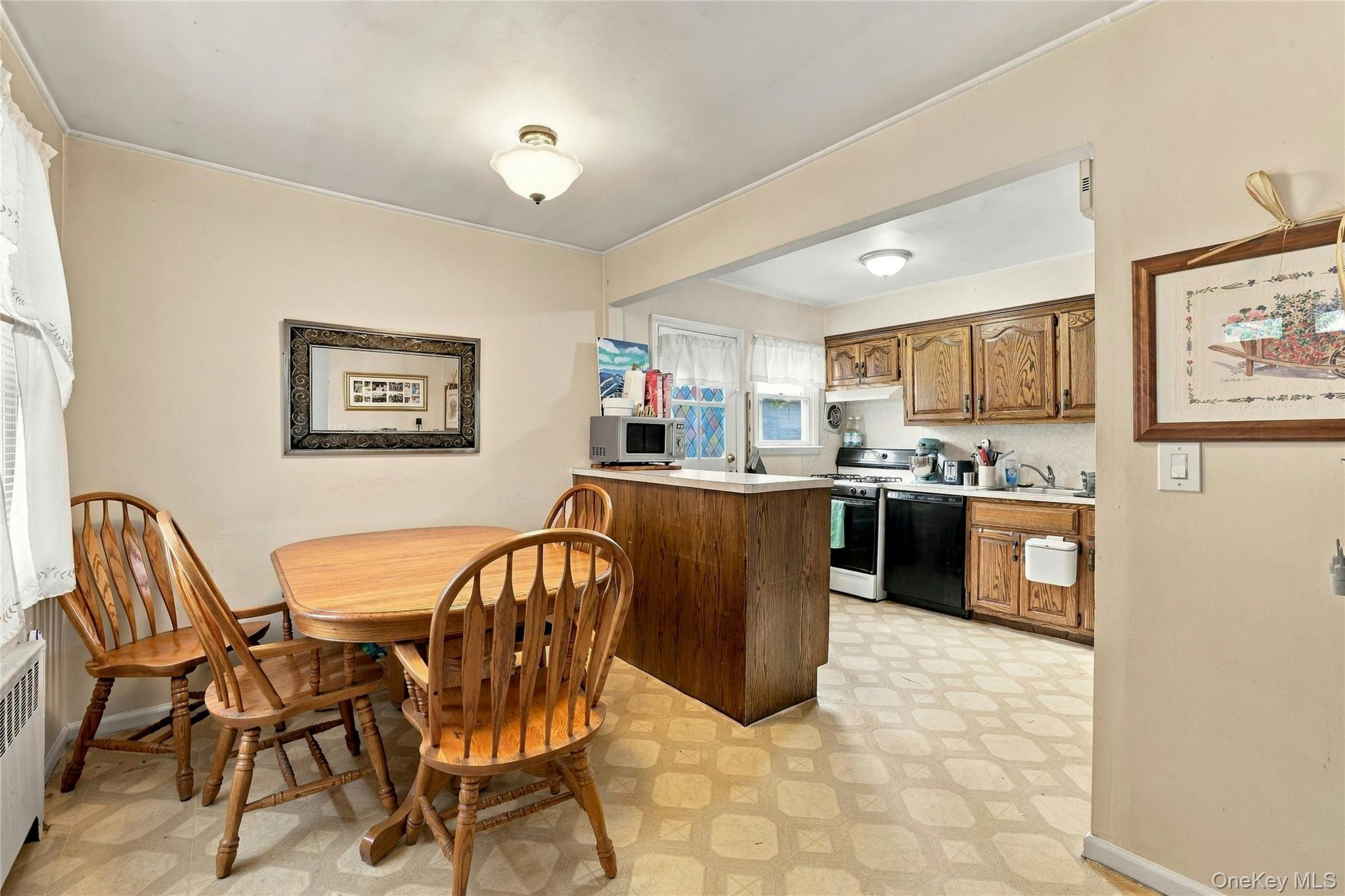 Single Family 264th Street Queens, NY 11004, MLS-1054291-9