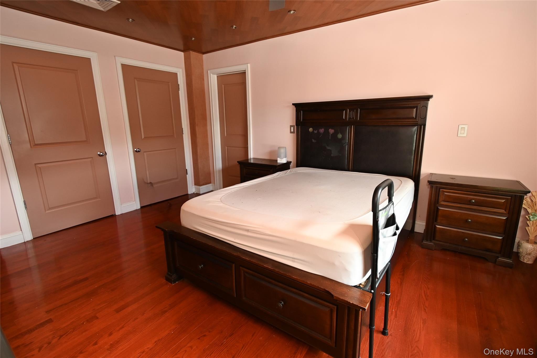 Single Family 13th Avenue  Queens, NY 11357, MLS-1054296-11