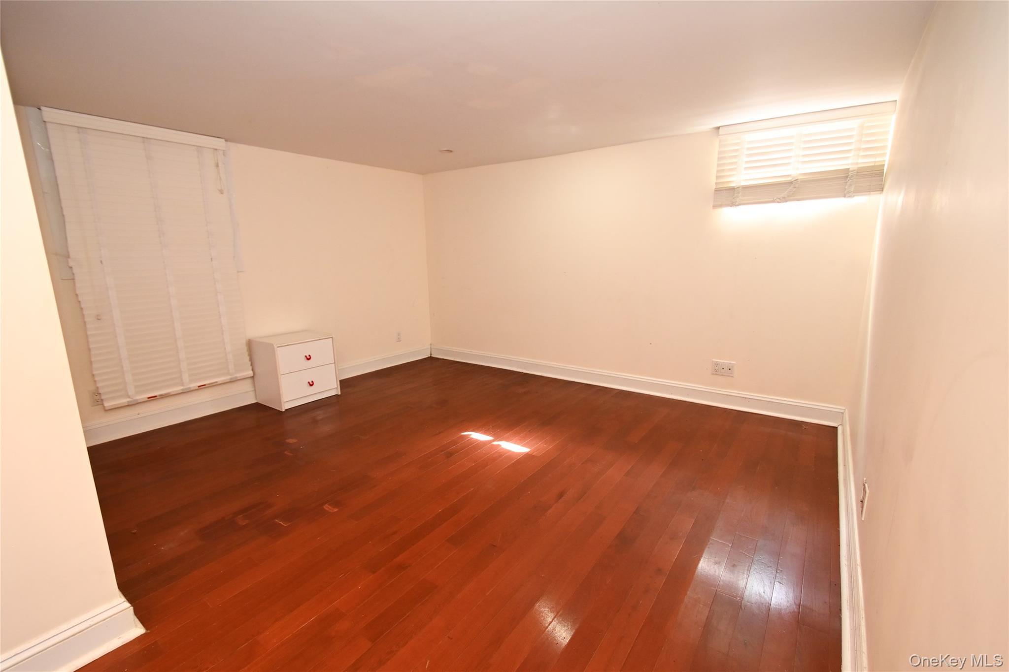 Single Family 13th Avenue  Queens, NY 11357, MLS-1054296-13