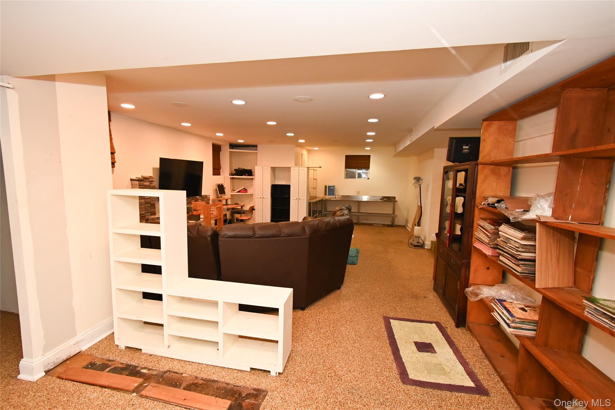 Single Family 13th Avenue  Queens, NY 11357, MLS-1054296-9