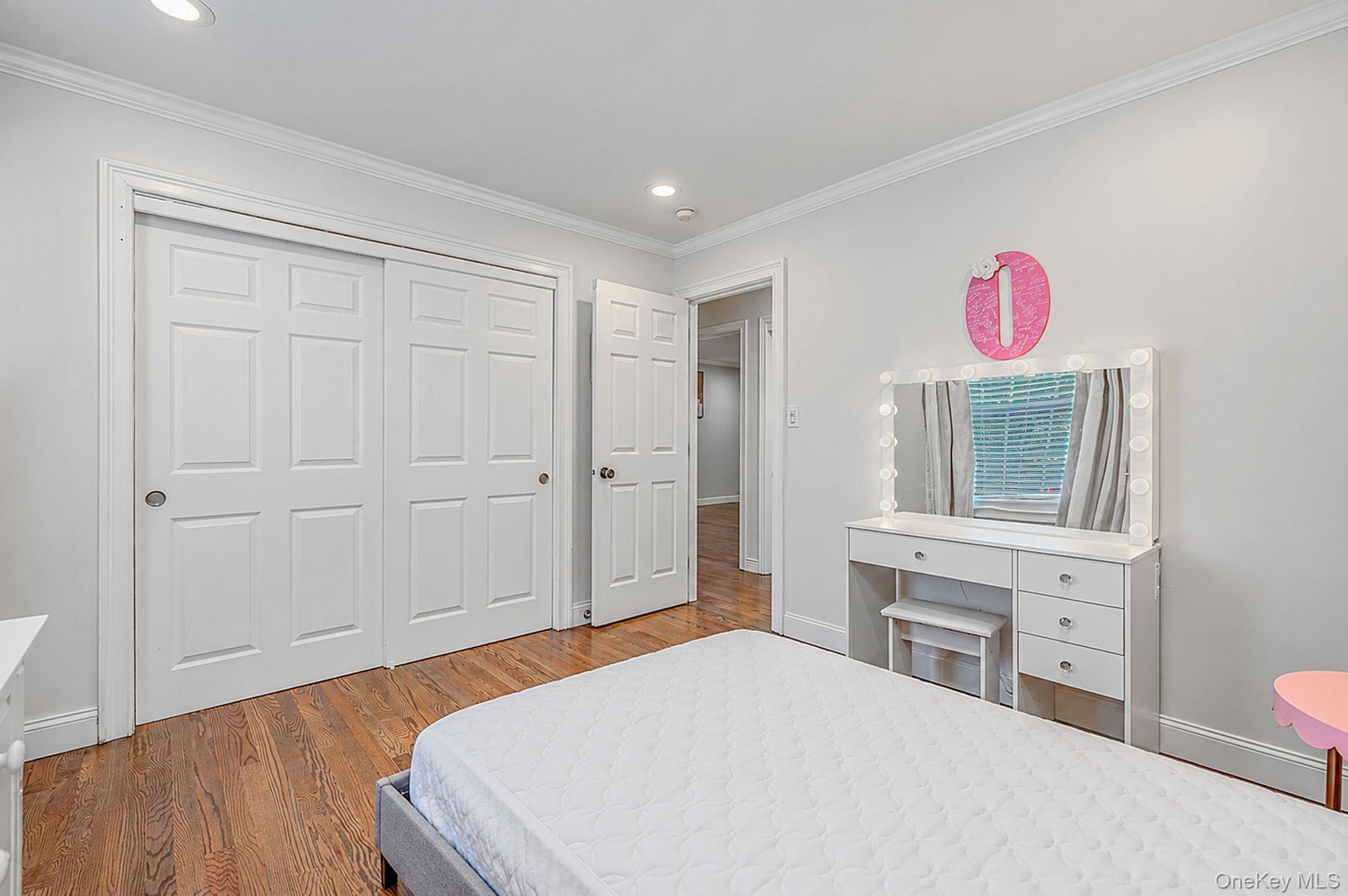 Single Family Beechwood Drive Suffolk County, NY 11949, MLS-1054324-21