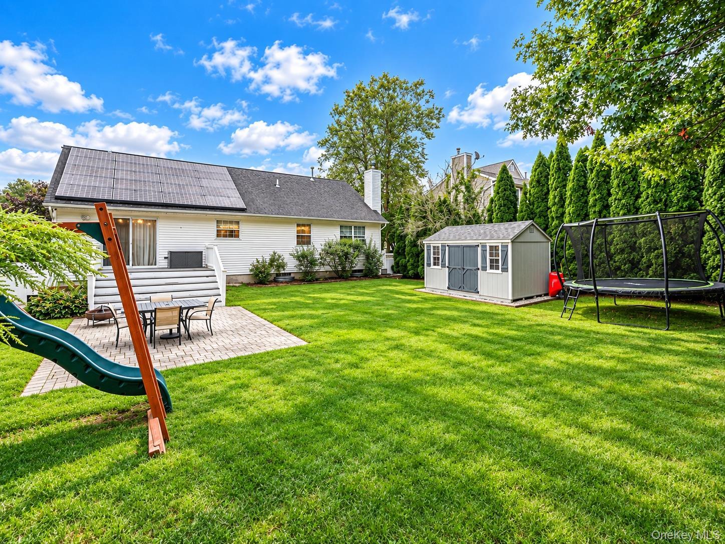 Single Family Beechwood Drive Suffolk County, NY 11949, MLS-1054324-35