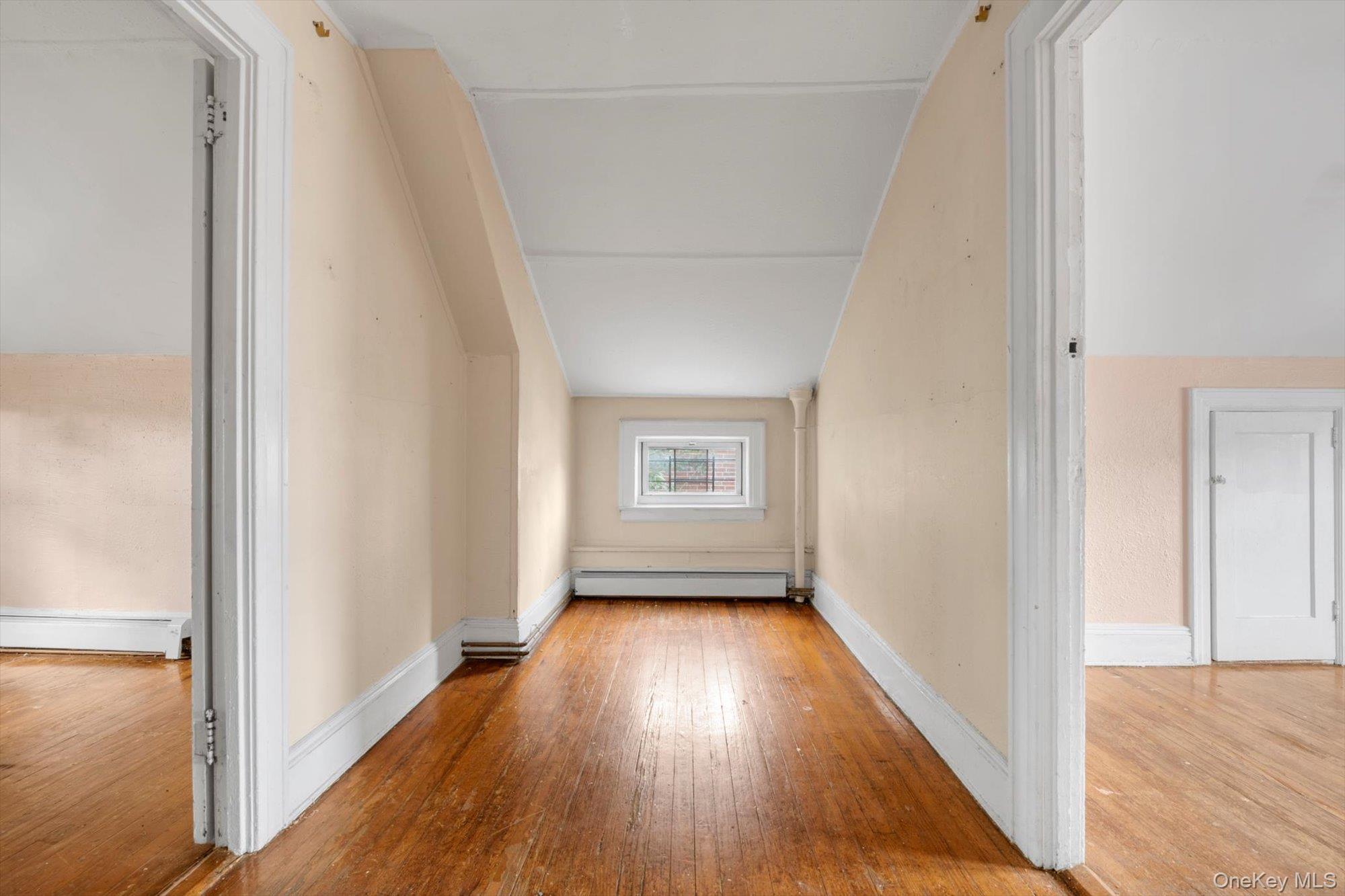 Single Family 88th Street Queens, NY 11372, MLS-1054331-13