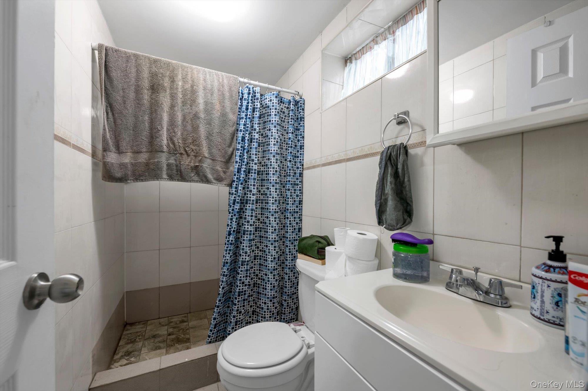 Single Family 88th Street Queens, NY 11372, MLS-1054331-17