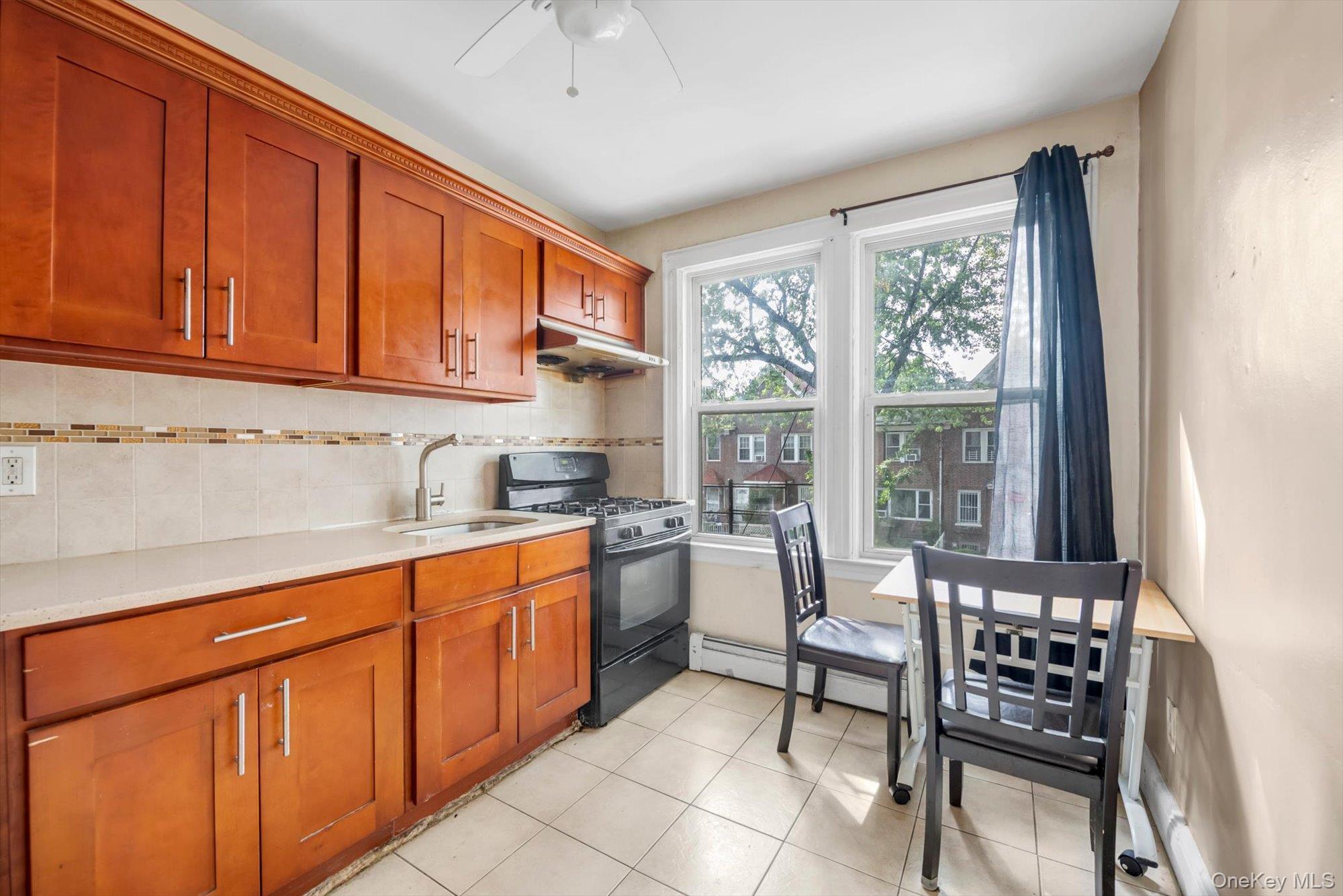 Single Family 88th Street Queens, NY 11372, MLS-1054331-8