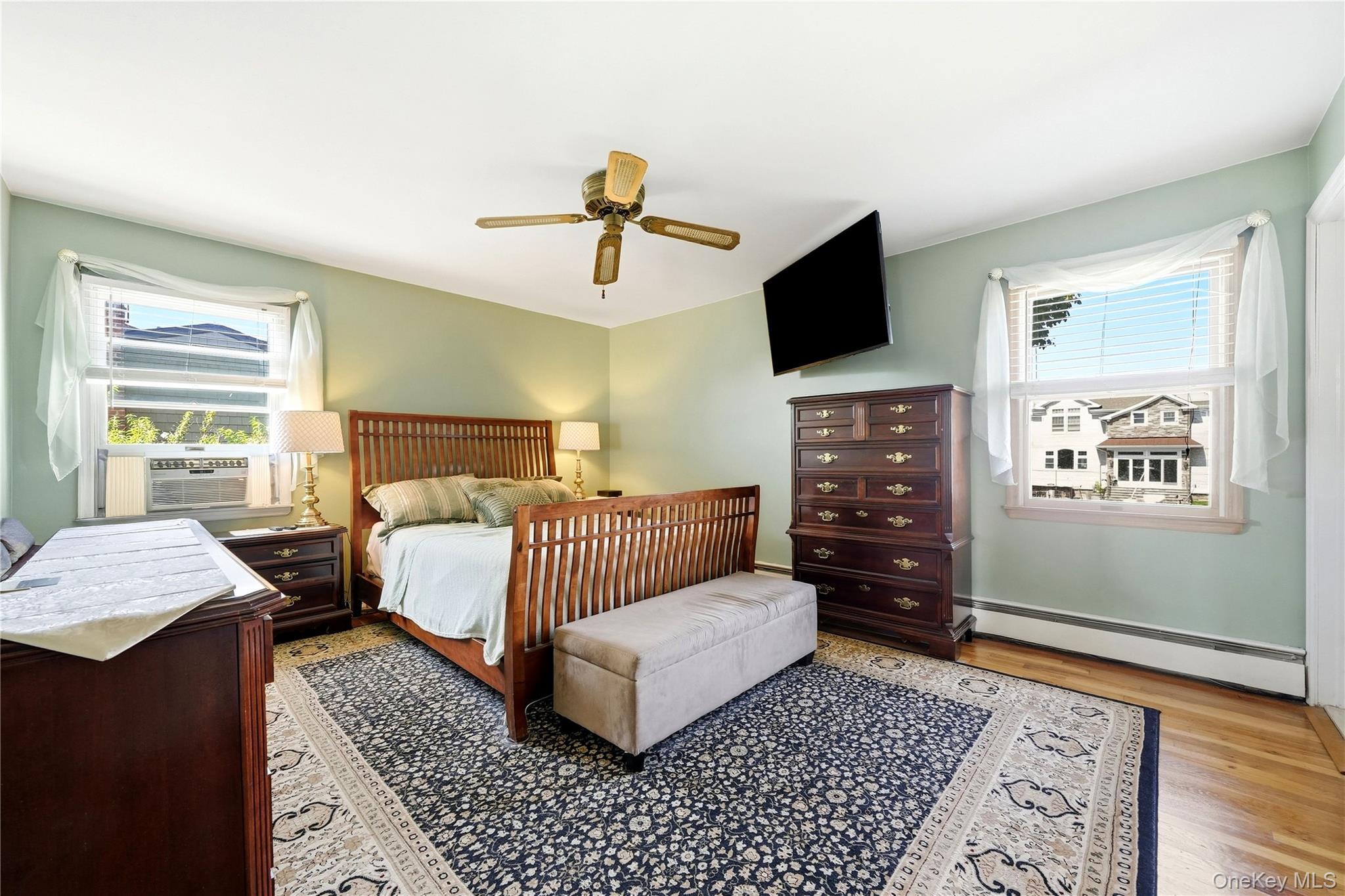 Single Family Drake Court Suffolk County, NY 11795, MLS-1054341-15
