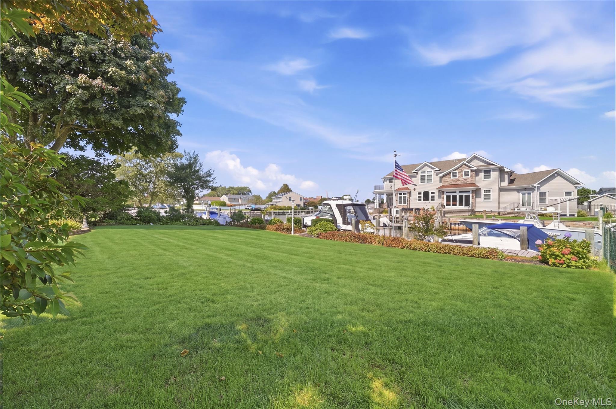 Single Family Drake Court Suffolk County, NY 11795, MLS-1054341-21