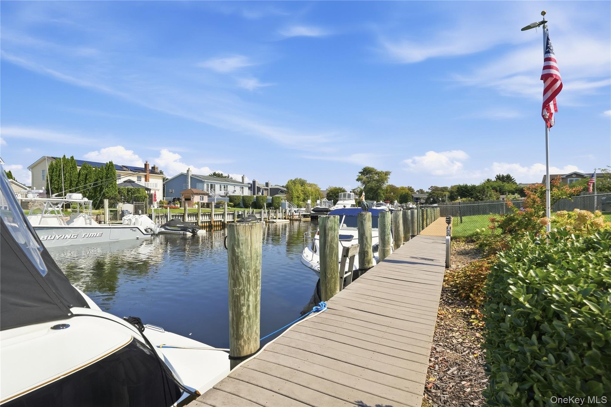 Single Family Drake Court Suffolk County, NY 11795, MLS-1054341-25