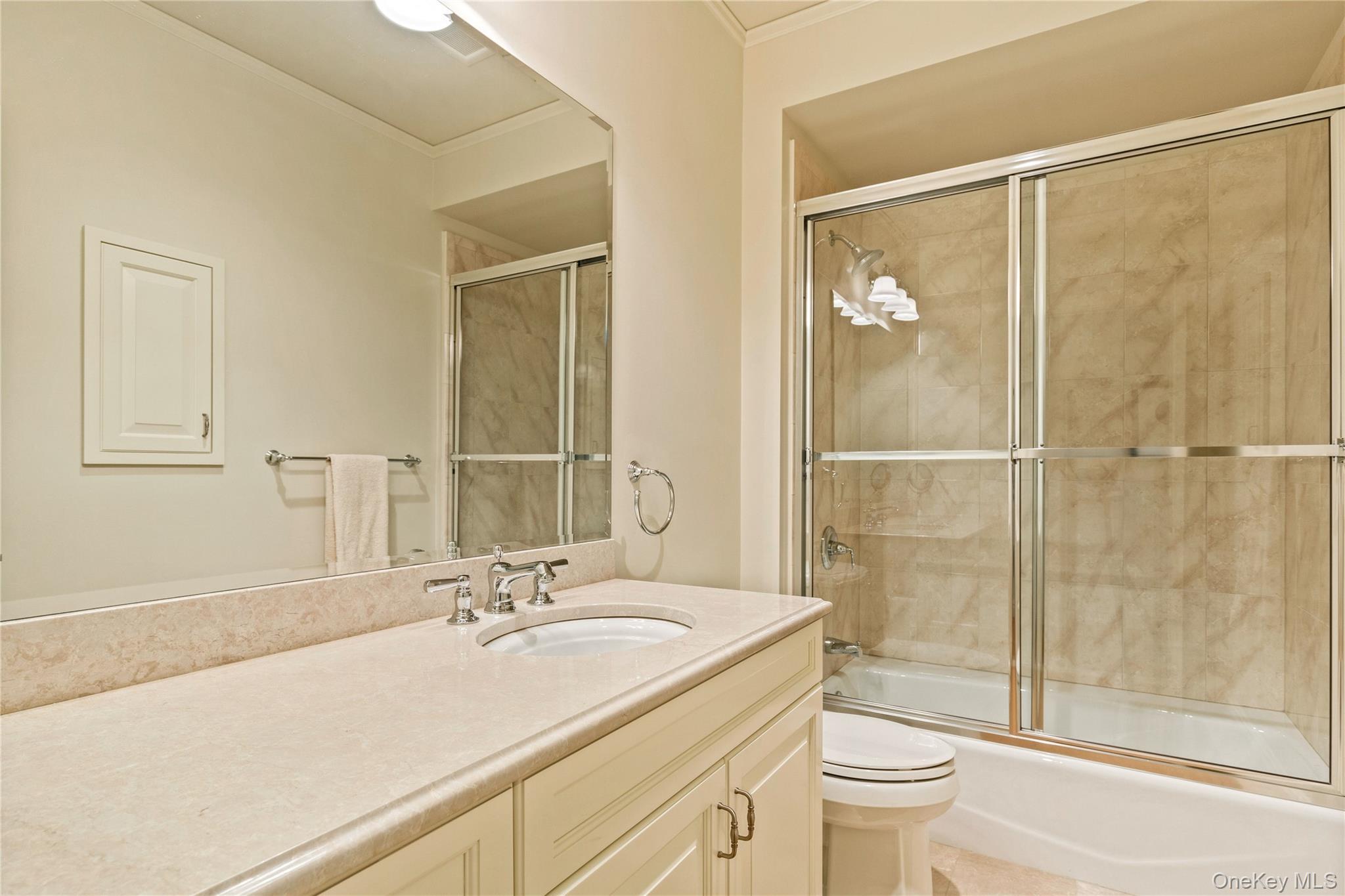 Single Family Knightsbridge Manor Road  Westchester County, NY 10577, MLS-1054360-34