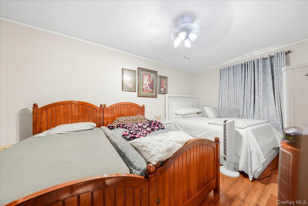 Single Family Hone Avenue Bronx, NY 10469, MLS-1054369-27