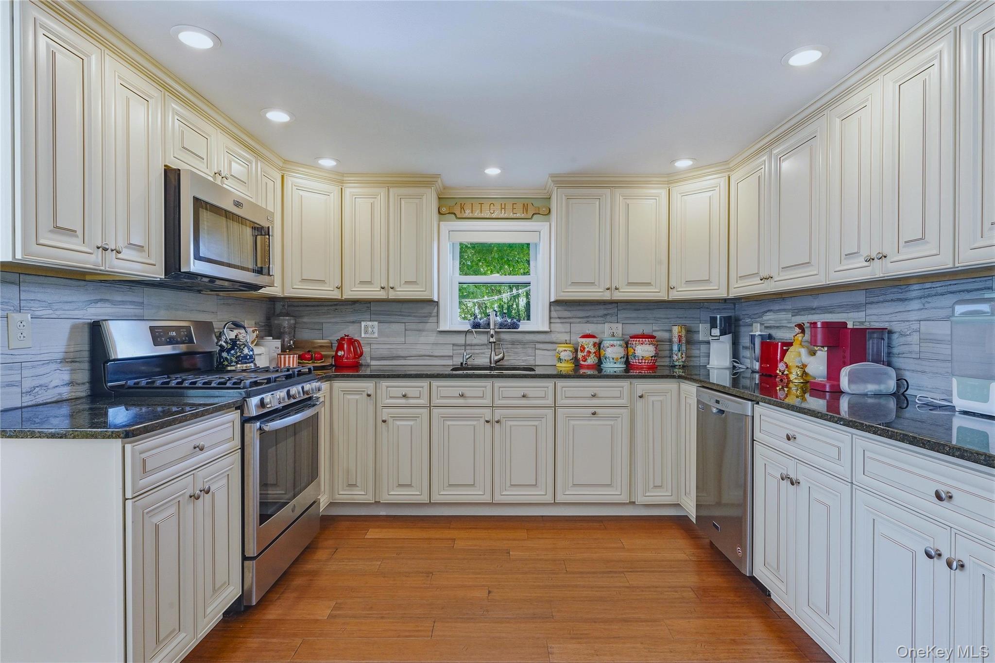 Single Family Noxon Road  Dutchess County, NY 12603, MLS-1054377-23