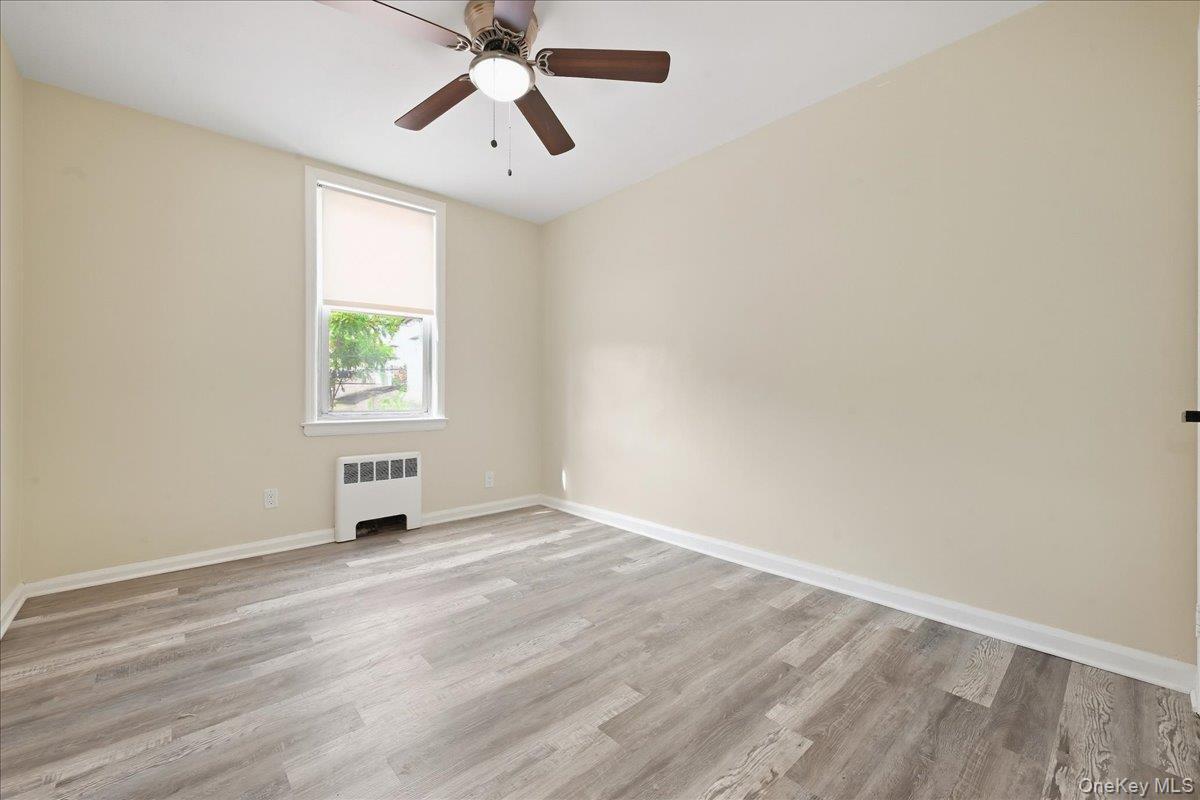 Single Family Little Neck Parkway Queens, NY 11001, MLS-1054411-16