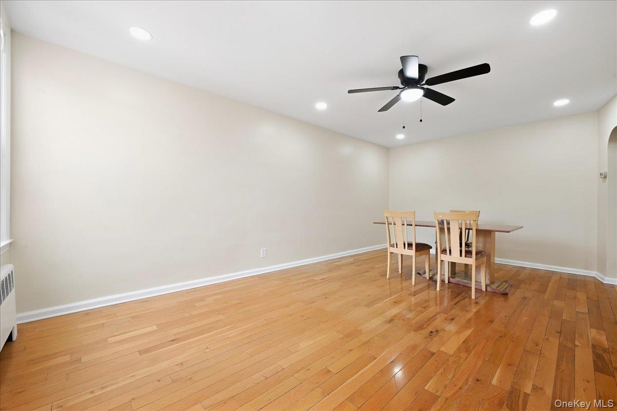 Single Family Little Neck Parkway Queens, NY 11001, MLS-1054411-5