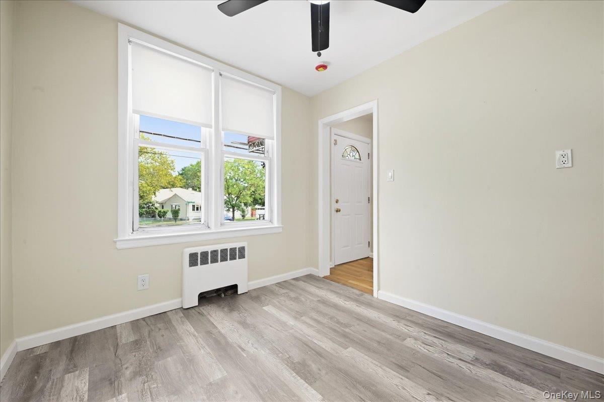 Single Family Little Neck Parkway Queens, NY 11001, MLS-1054411-9