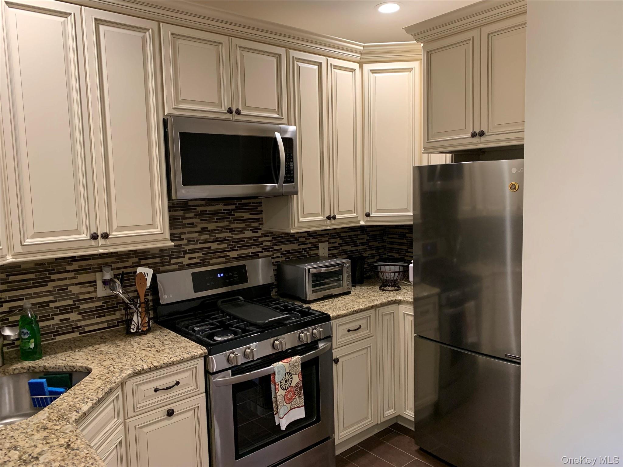 Single Family 36th Street Queens, NY 11106, MLS-1054423-21