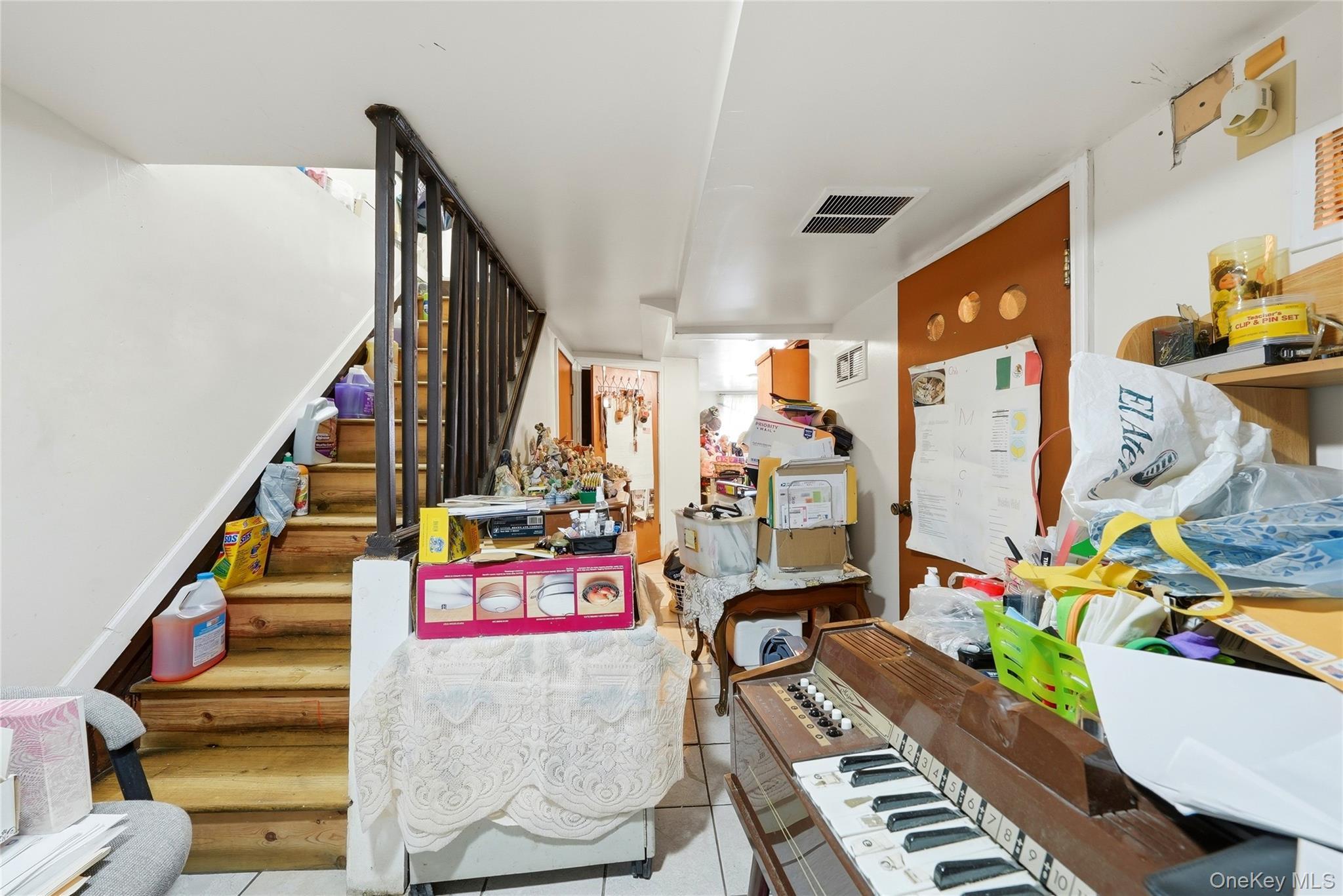 Single Family 197th Street Queens, NY 11412, MLS-1054425-11
