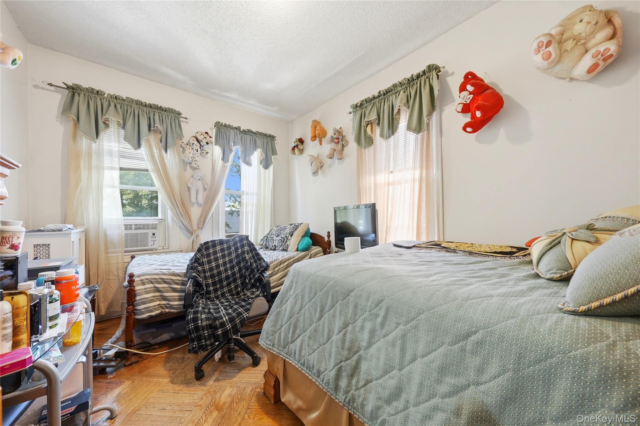 Single Family 197th Street Queens, NY 11412, MLS-1054425-8
