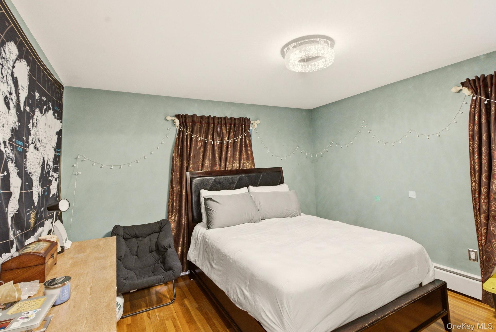 Single Family Hewlett Avenue  Nassau County, NY 11566, MLS-1054427-21