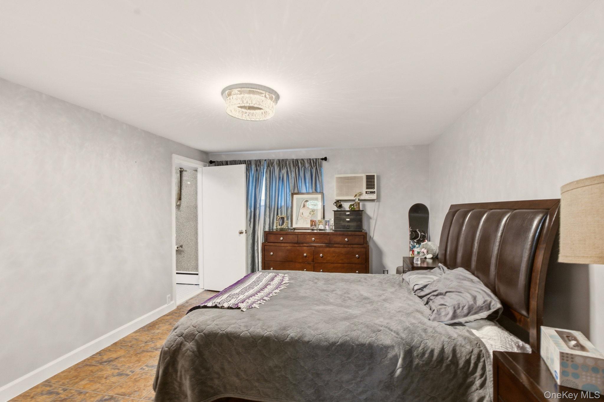Single Family Hewlett Avenue  Nassau County, NY 11566, MLS-1054427-26