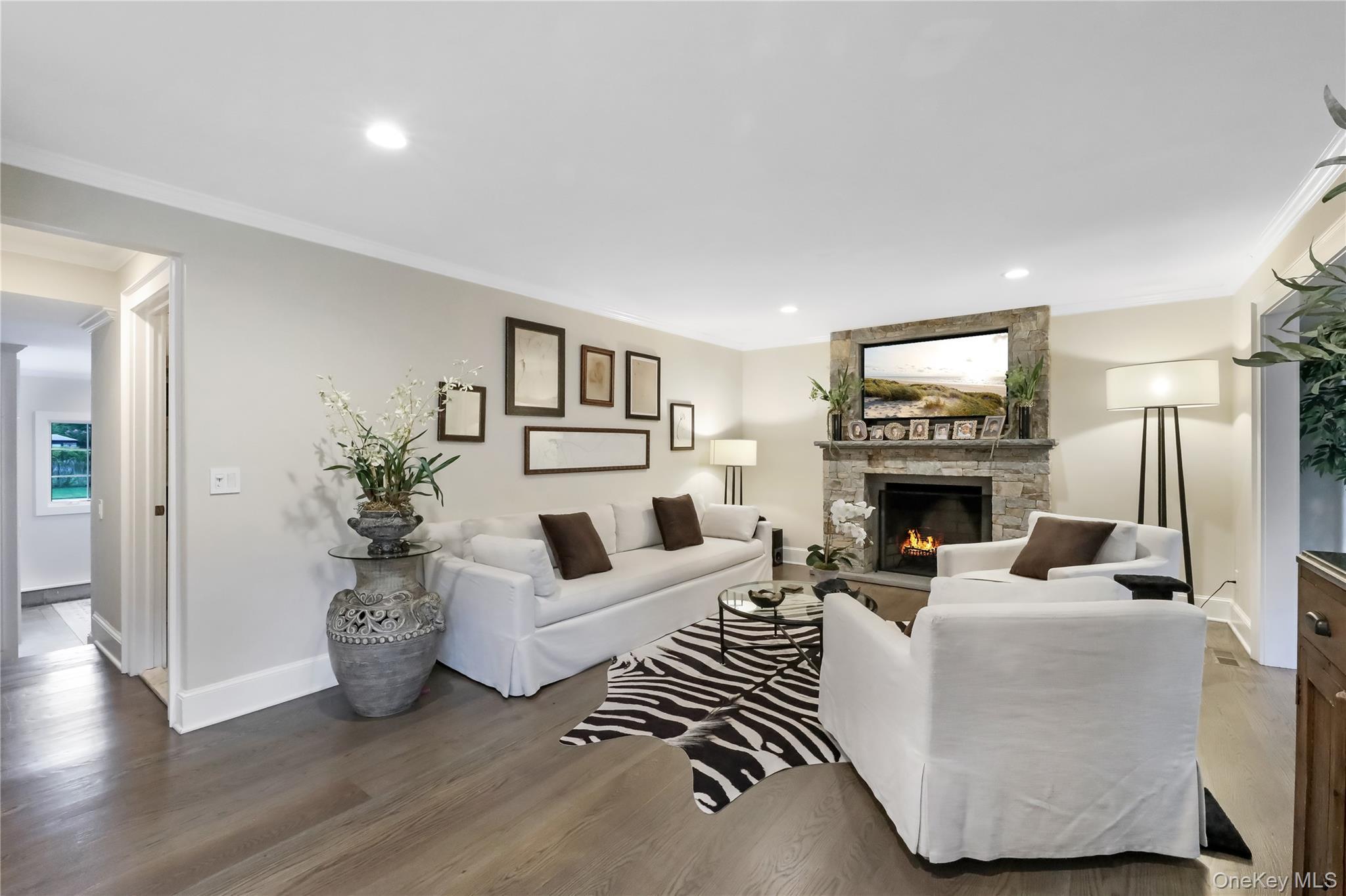 Single Family Halsey Road Suffolk County, NY 11960, MLS-1054431-17