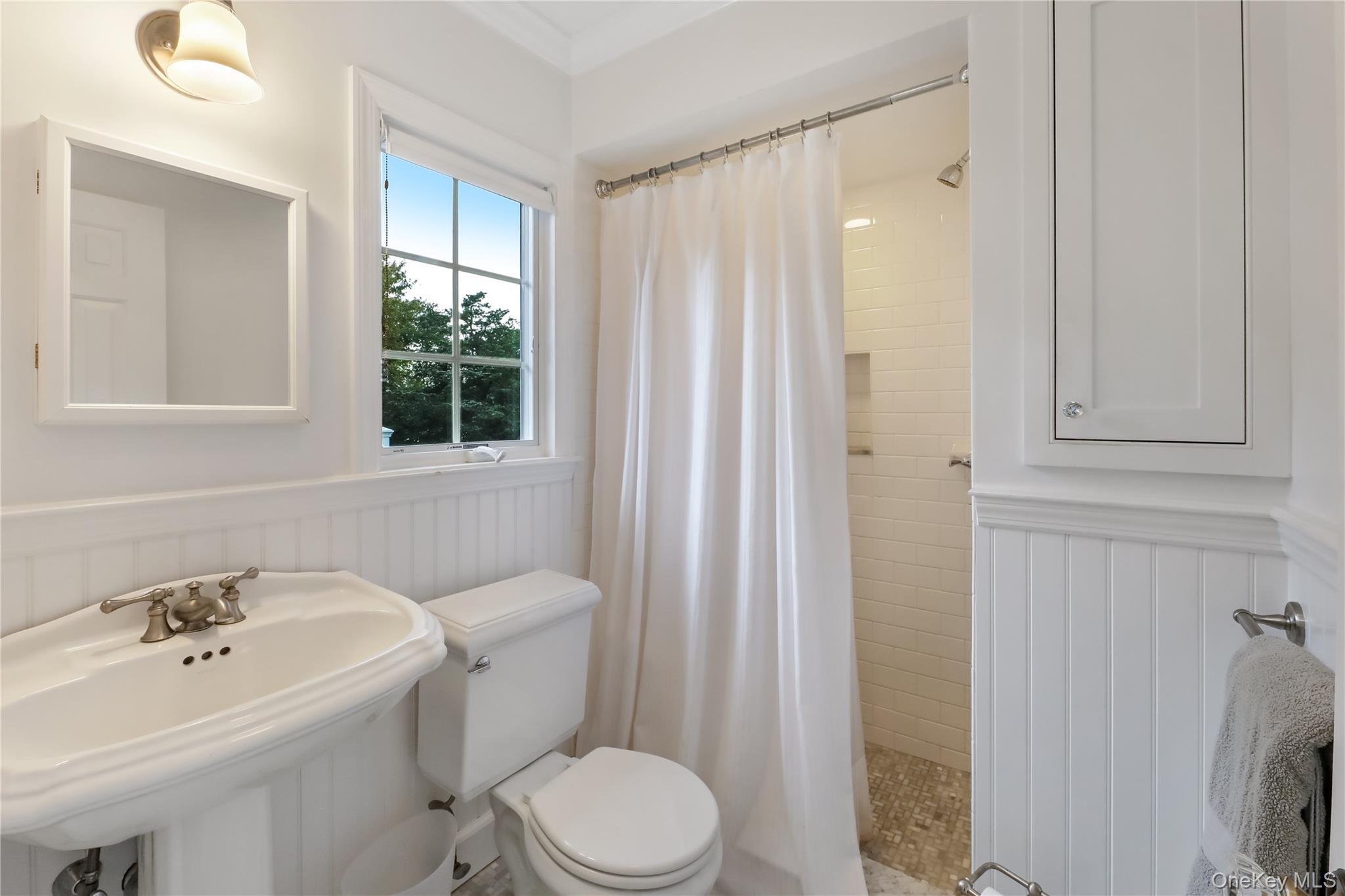 Single Family Halsey Road Suffolk County, NY 11960, MLS-1054431-27