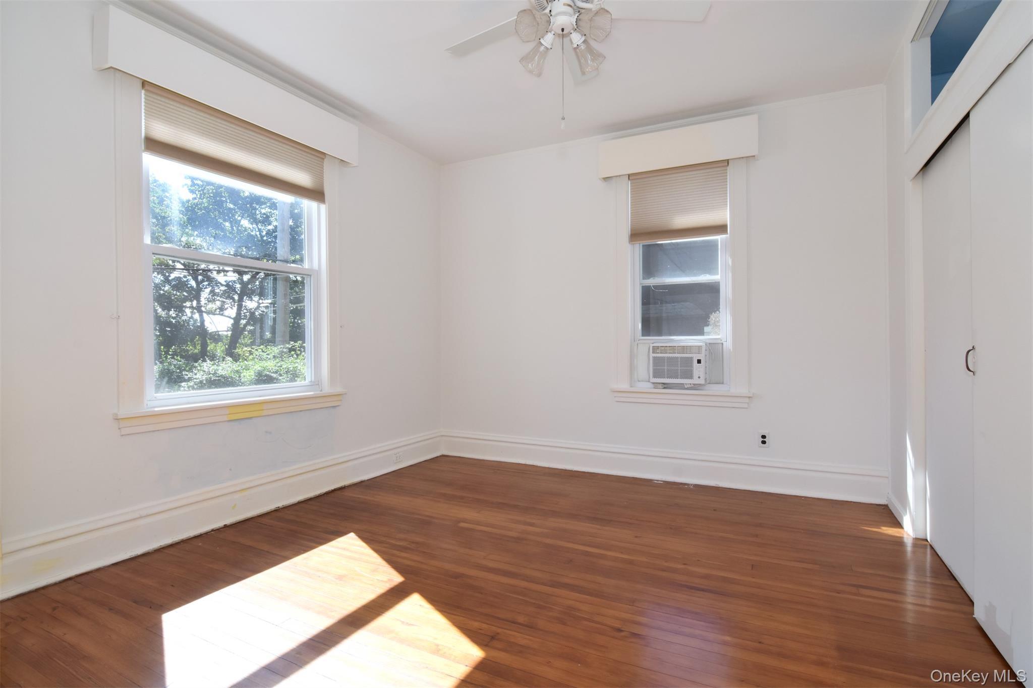 Single Family Southgate Avenue Westchester County, NY 10706, MLS-1054438-11