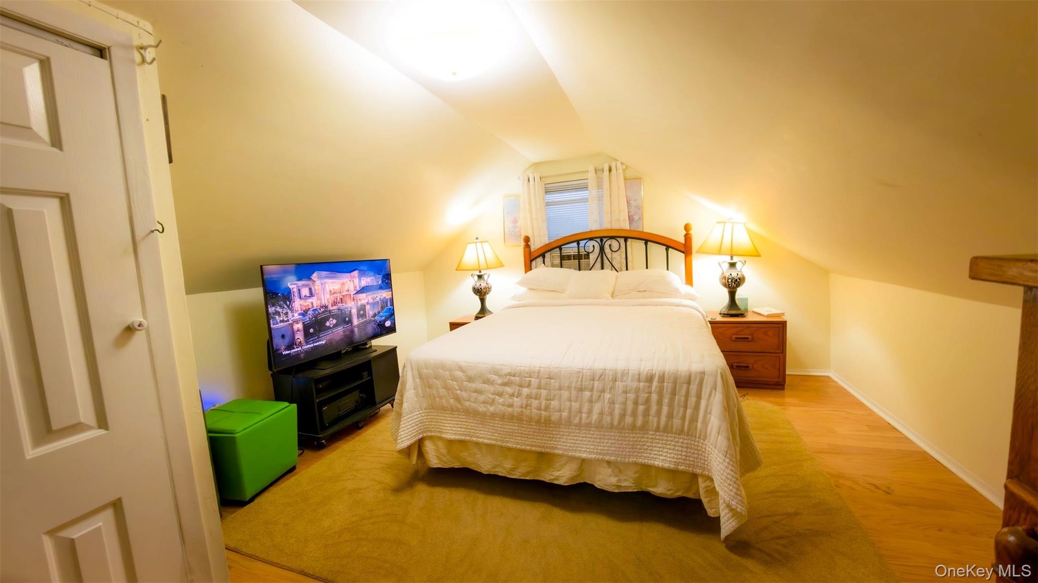 Single Family 121st Avenue Queens, NY 11411, MLS-1054468-21