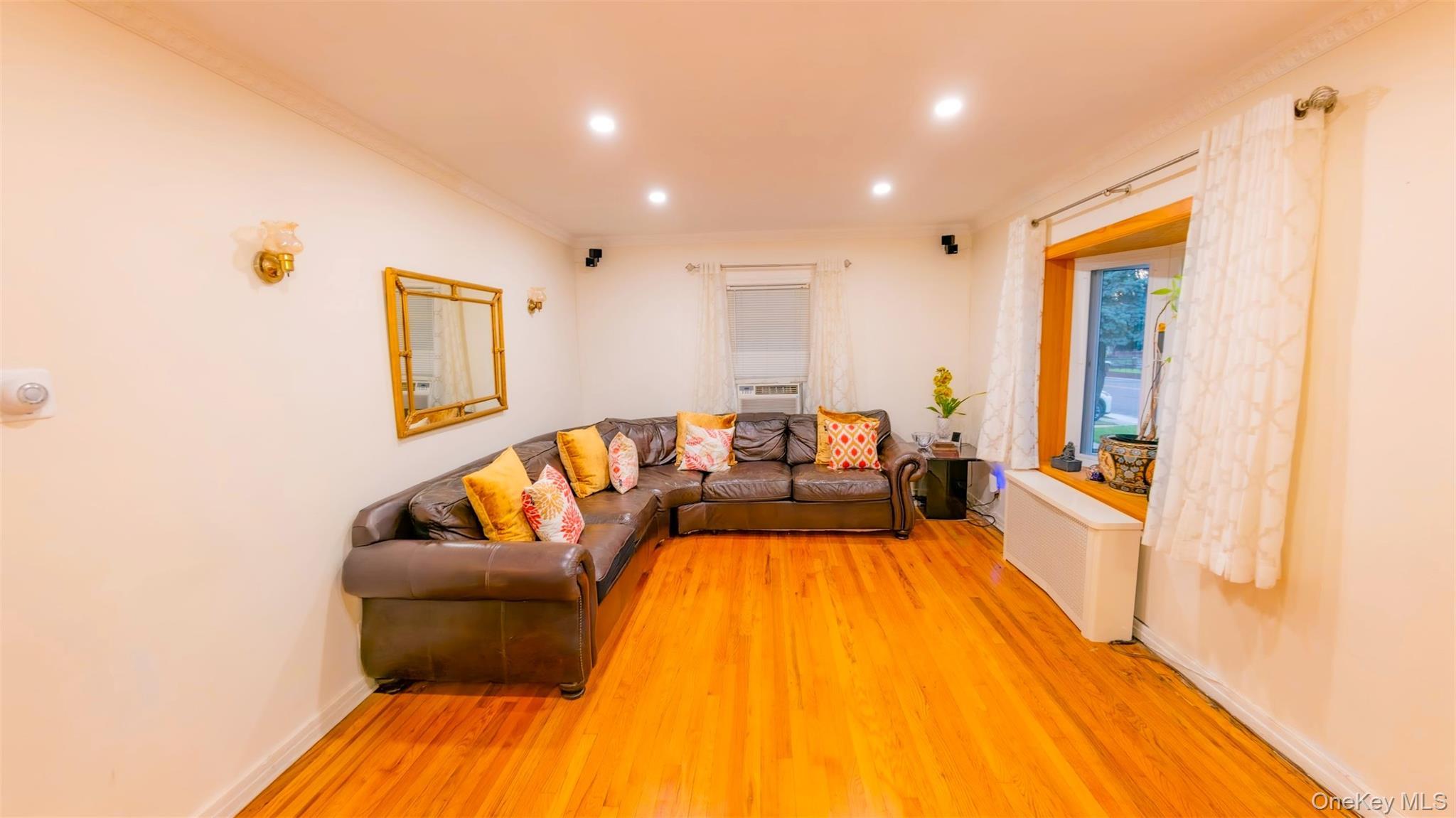 Single Family 121st Avenue Queens, NY 11411, MLS-1054468-3