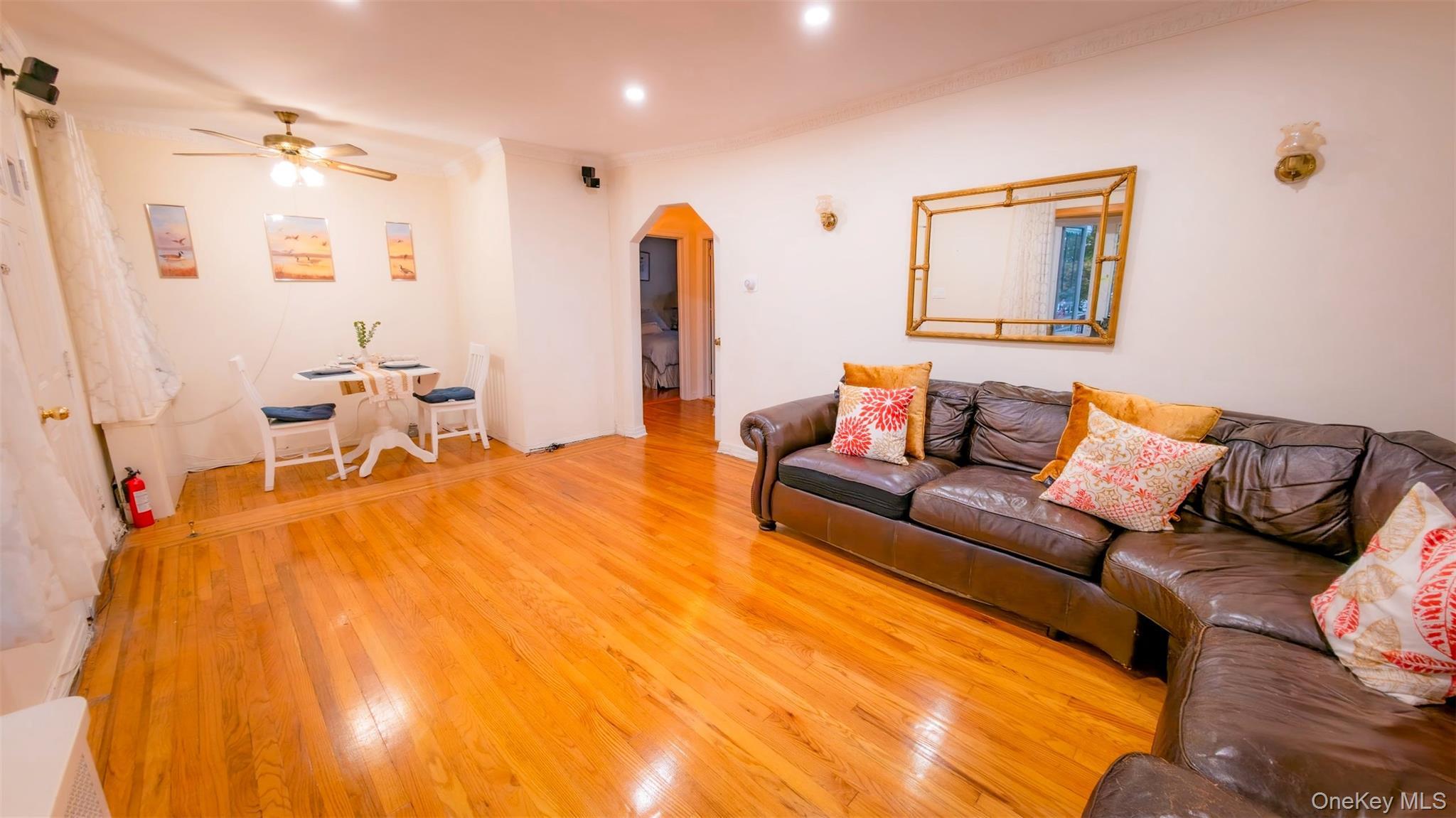 Single Family 121st Avenue Queens, NY 11411, MLS-1054468-4