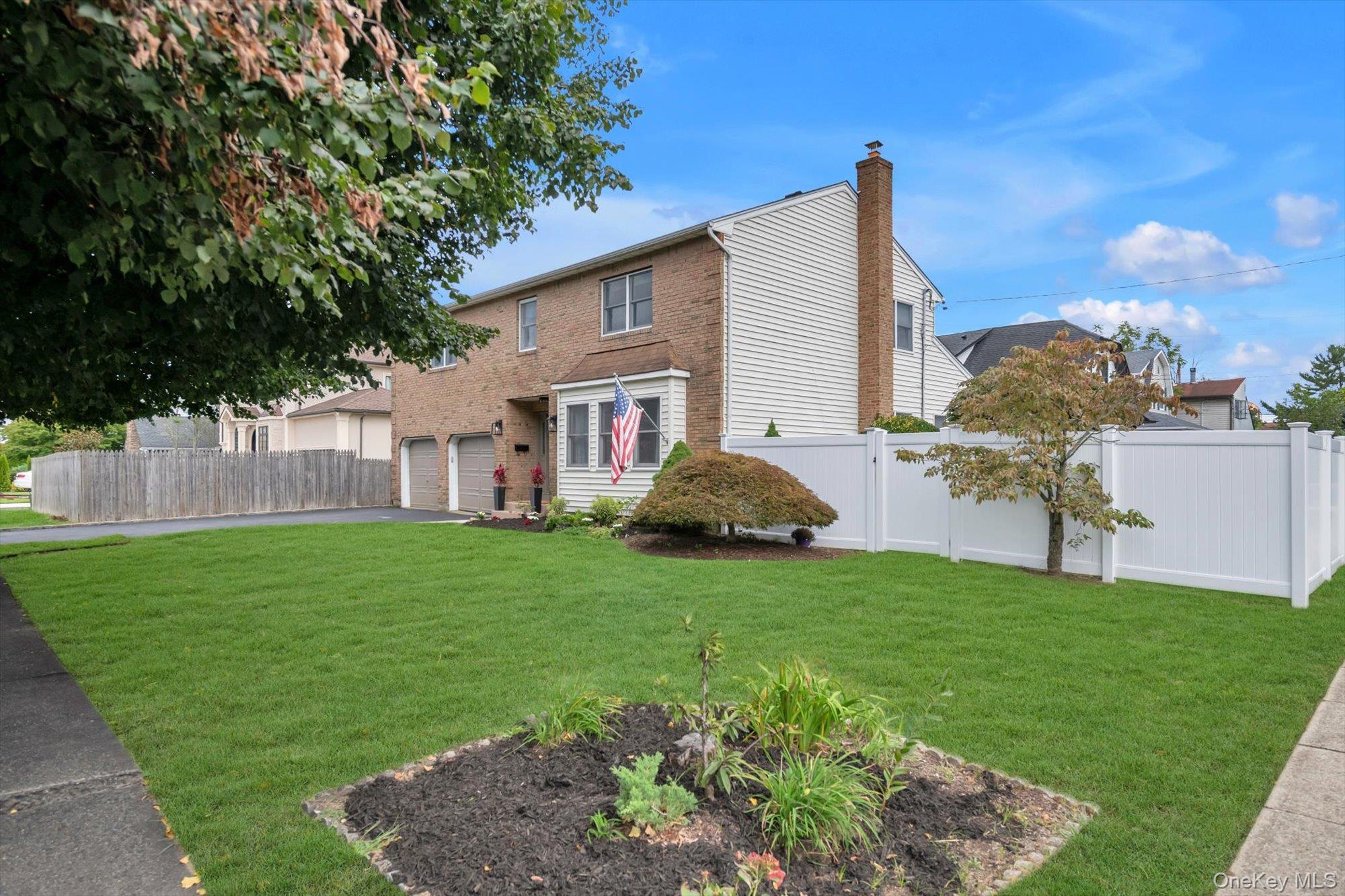 Single Family Manfield Avenue  Nassau County, NY 11566, MLS-1054469-30