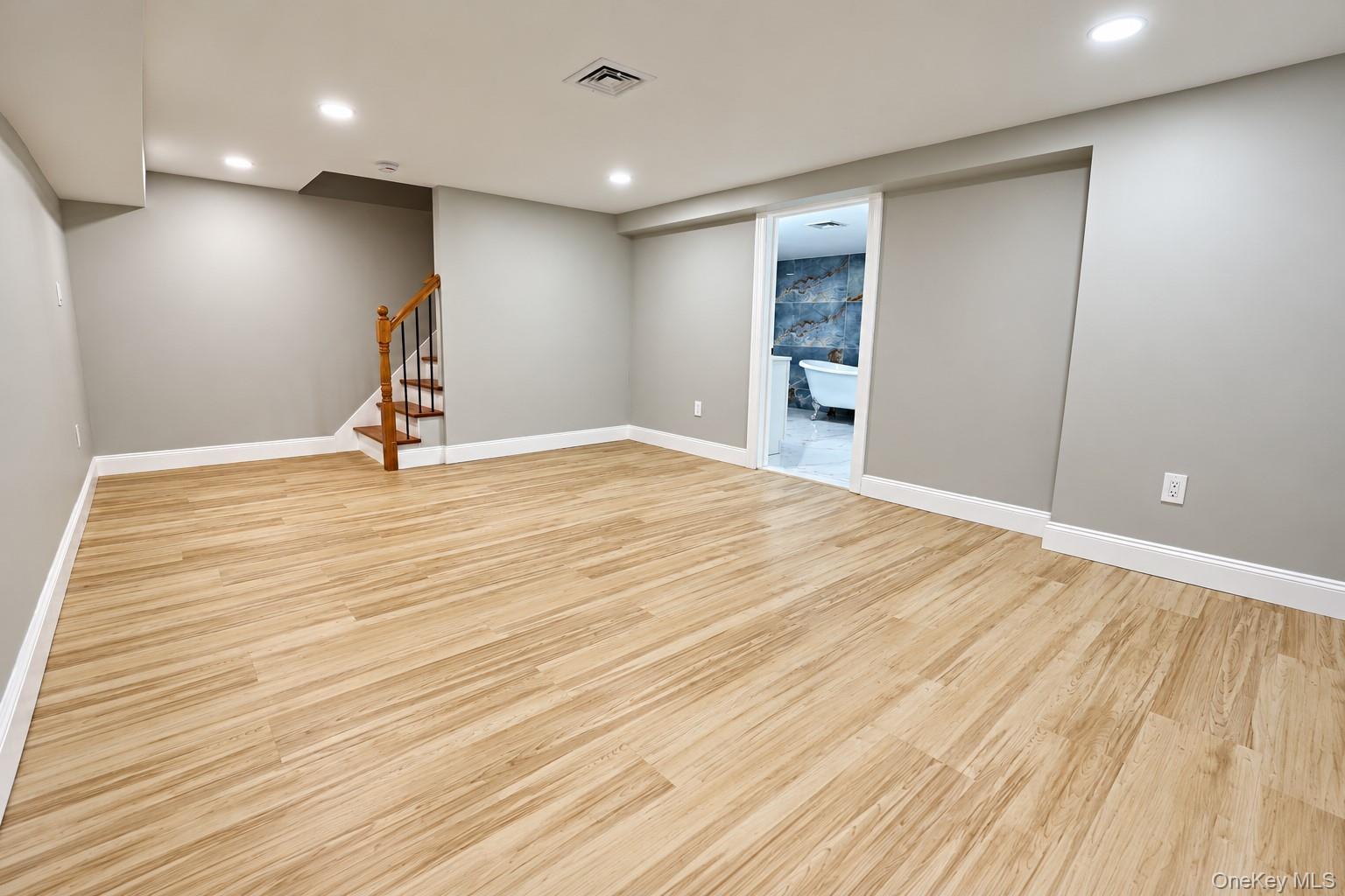 Single Family Seaman Neck Road  Suffolk County, NY 11746, MLS-1054477-29
