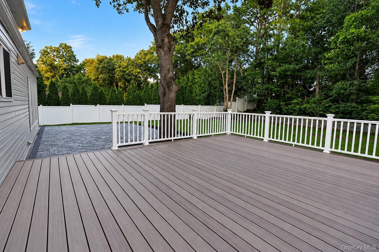 Single Family Seaman Neck Road  Suffolk County, NY 11746, MLS-1054477-35