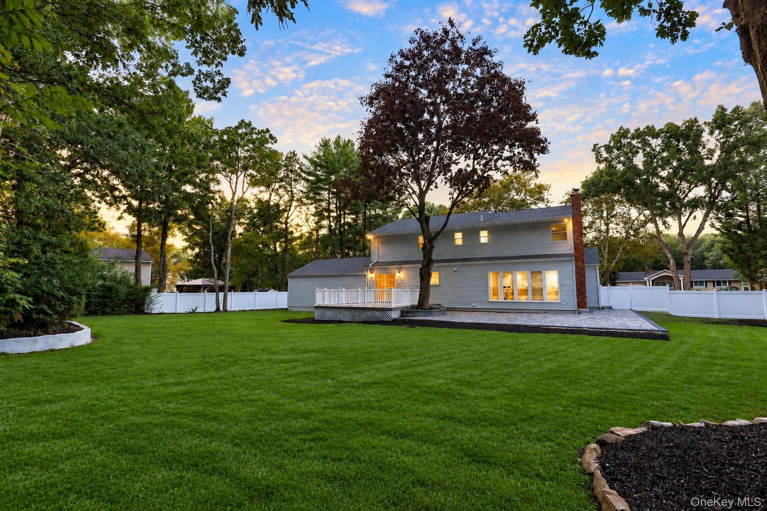 Single Family Seaman Neck Road  Suffolk County, NY 11746, MLS-1054477-38