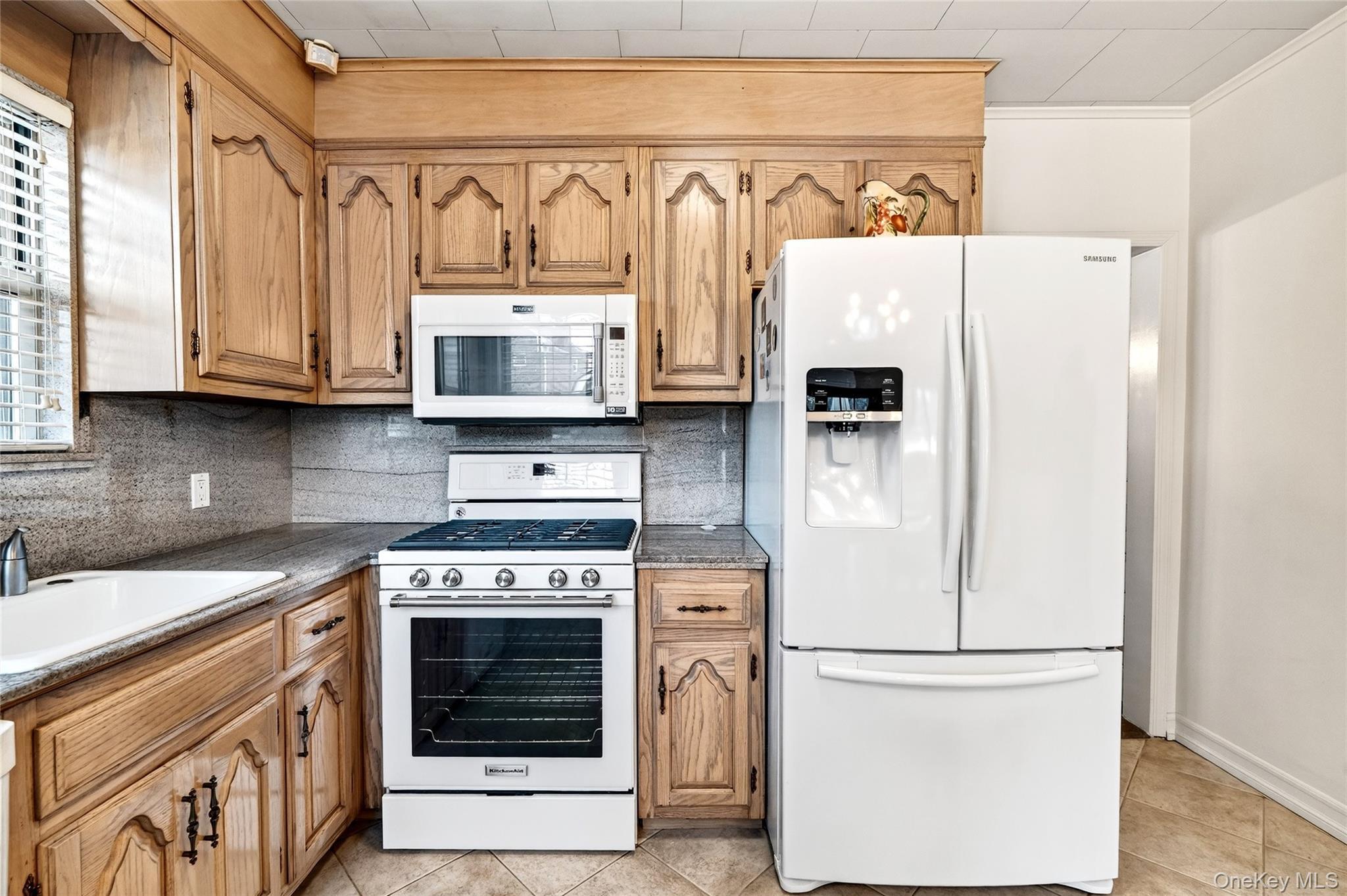 Single Family Country Club Road Bronx, NY 10465, MLS-1054478-19