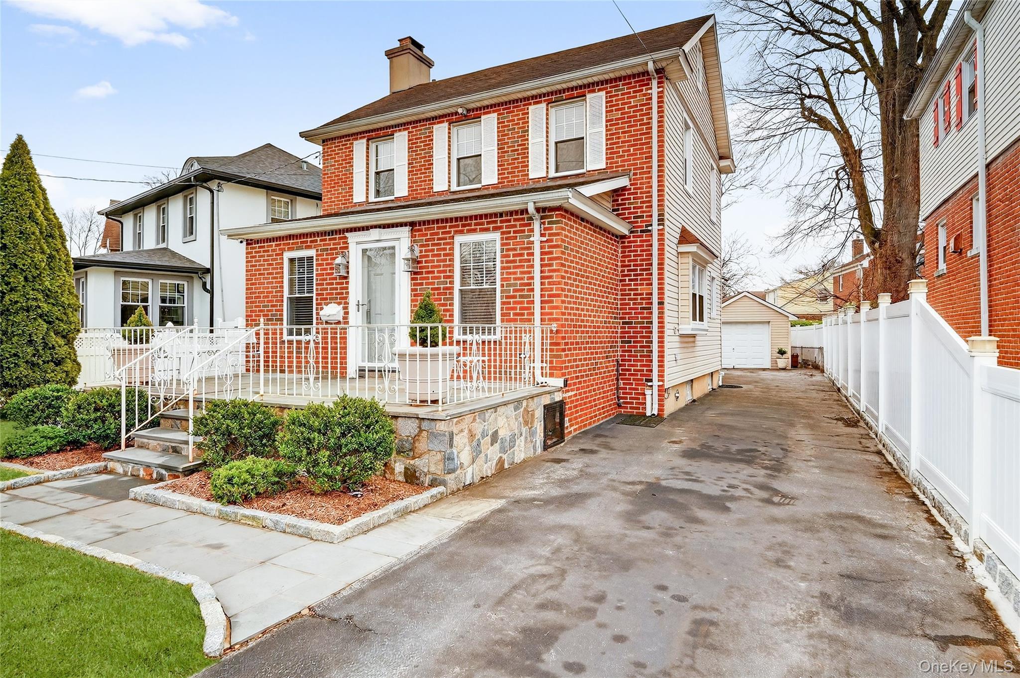 Single Family Country Club Road Bronx, NY 10465, MLS-1054478-3