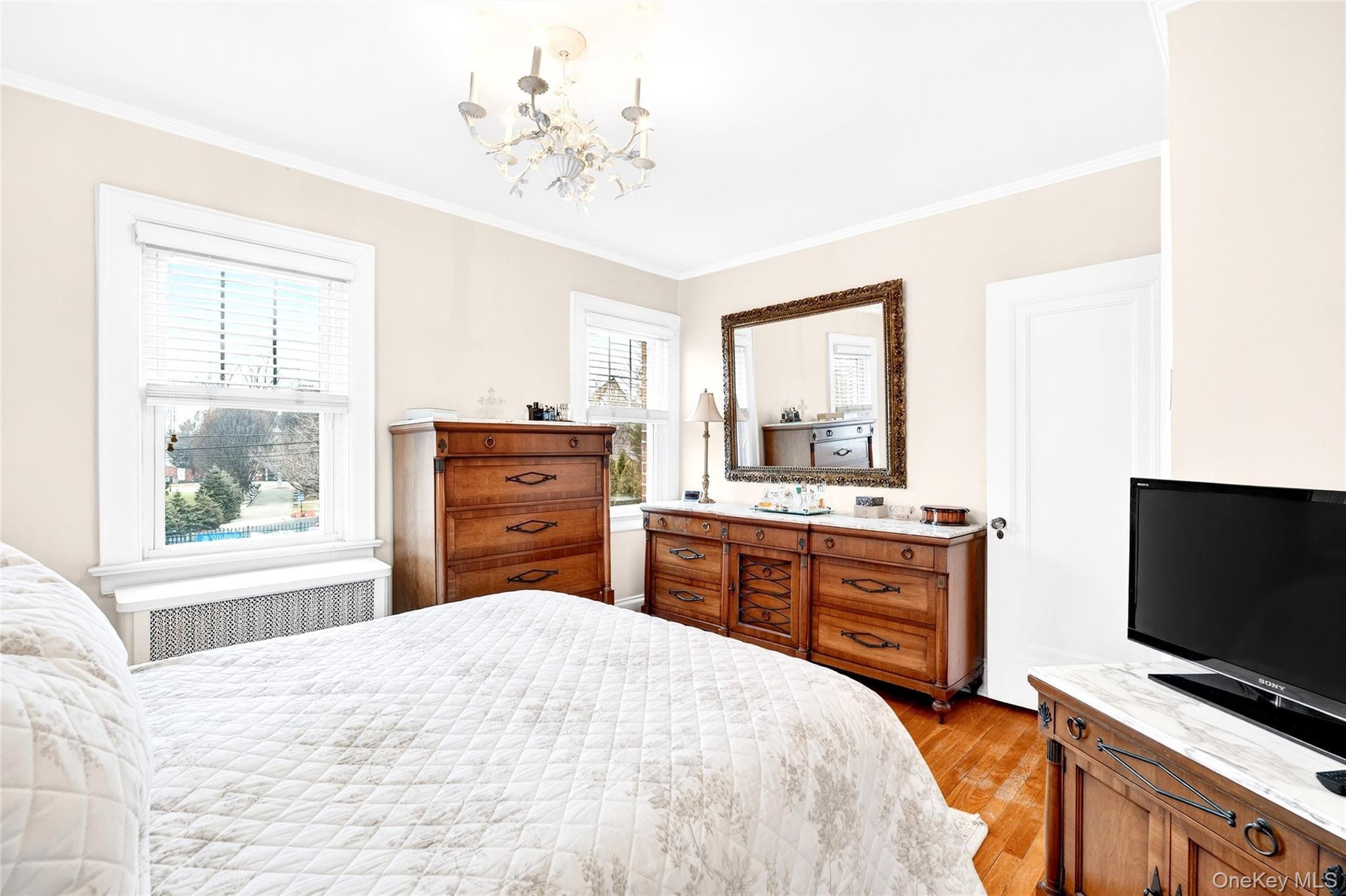 Single Family Country Club Road Bronx, NY 10465, MLS-1054478-36